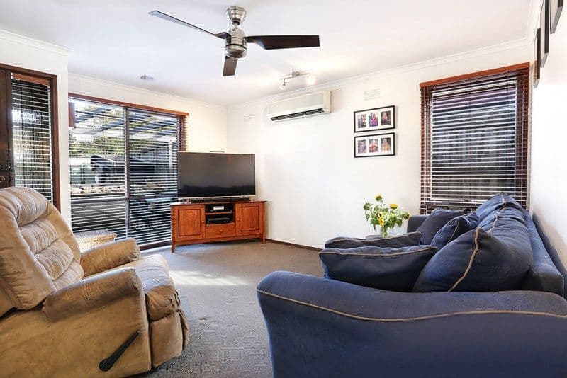 1 Milverton Court, Grovedale VIC 3216, Grovedale - Thumbnail 5