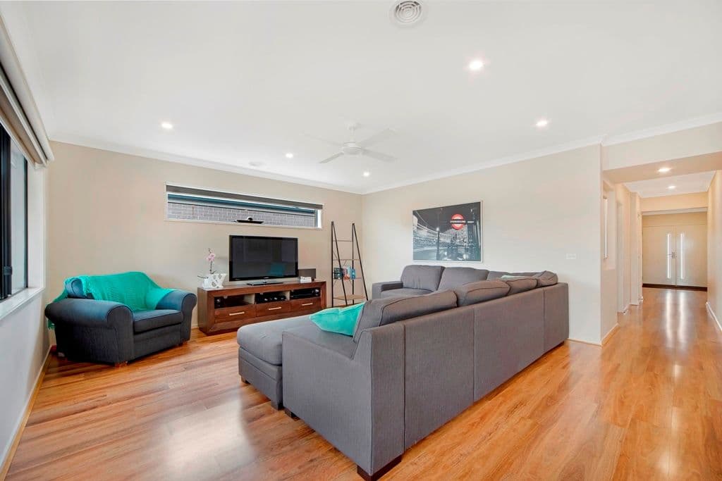 8 Seaford Street, Alfredton VIC 3350, Alfredton - Thumbnail 4