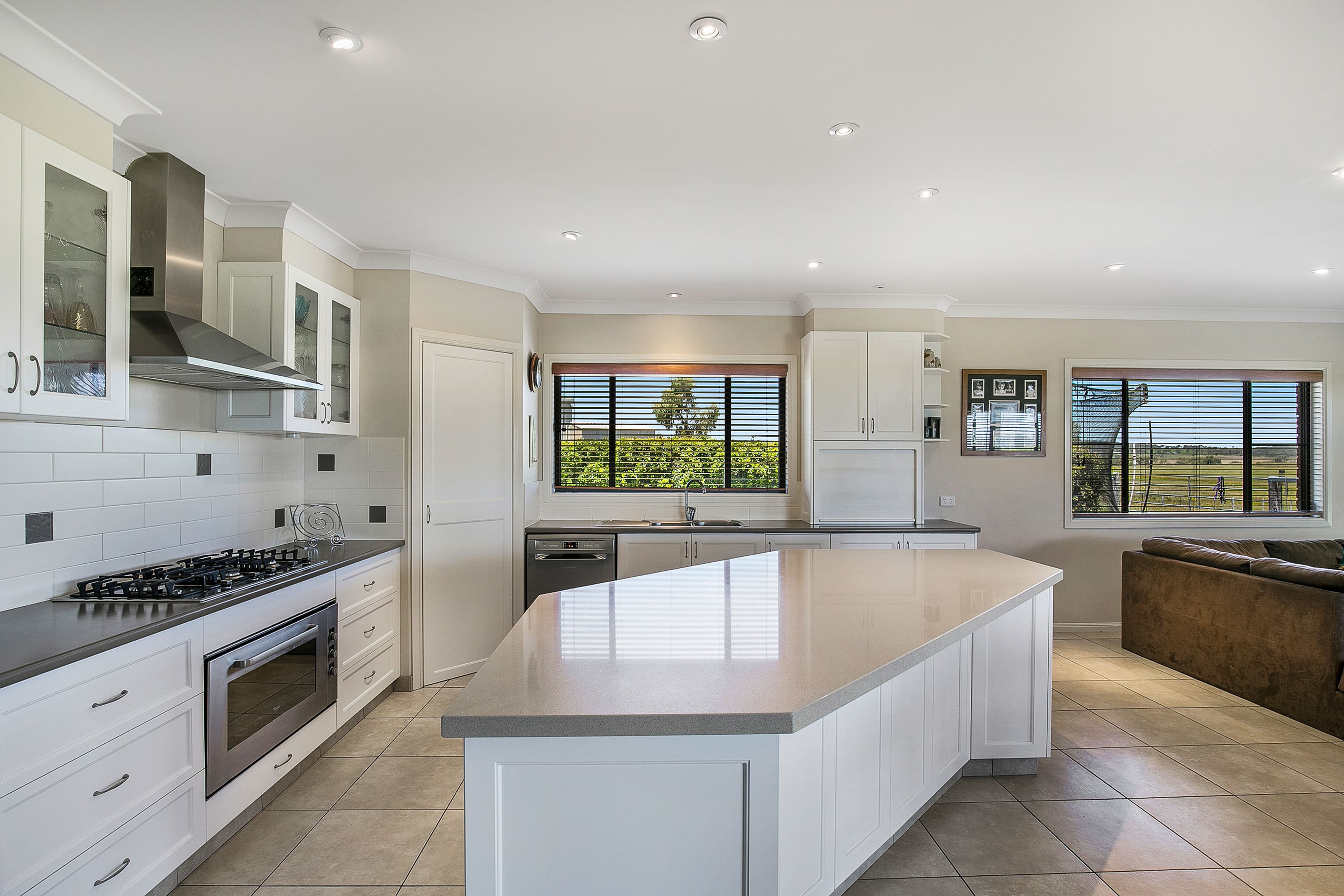 192 Toowoomba Road, Pittsworth QLD 4356, Pittsworth - Thumbnail 8
