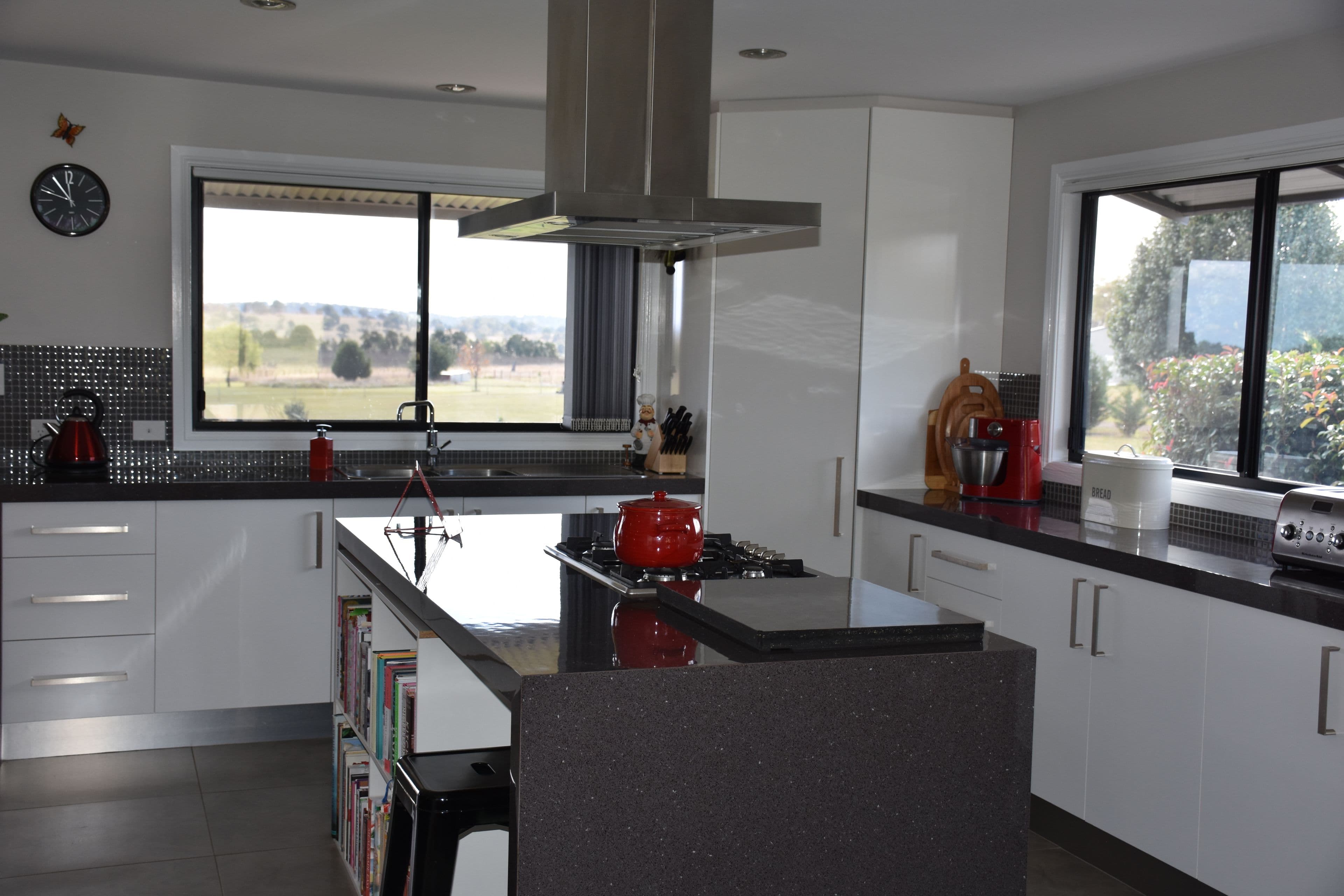 18 Sunny View Drive, Glen Innes NSW 2370, Glen Innes - Thumbnail 4
