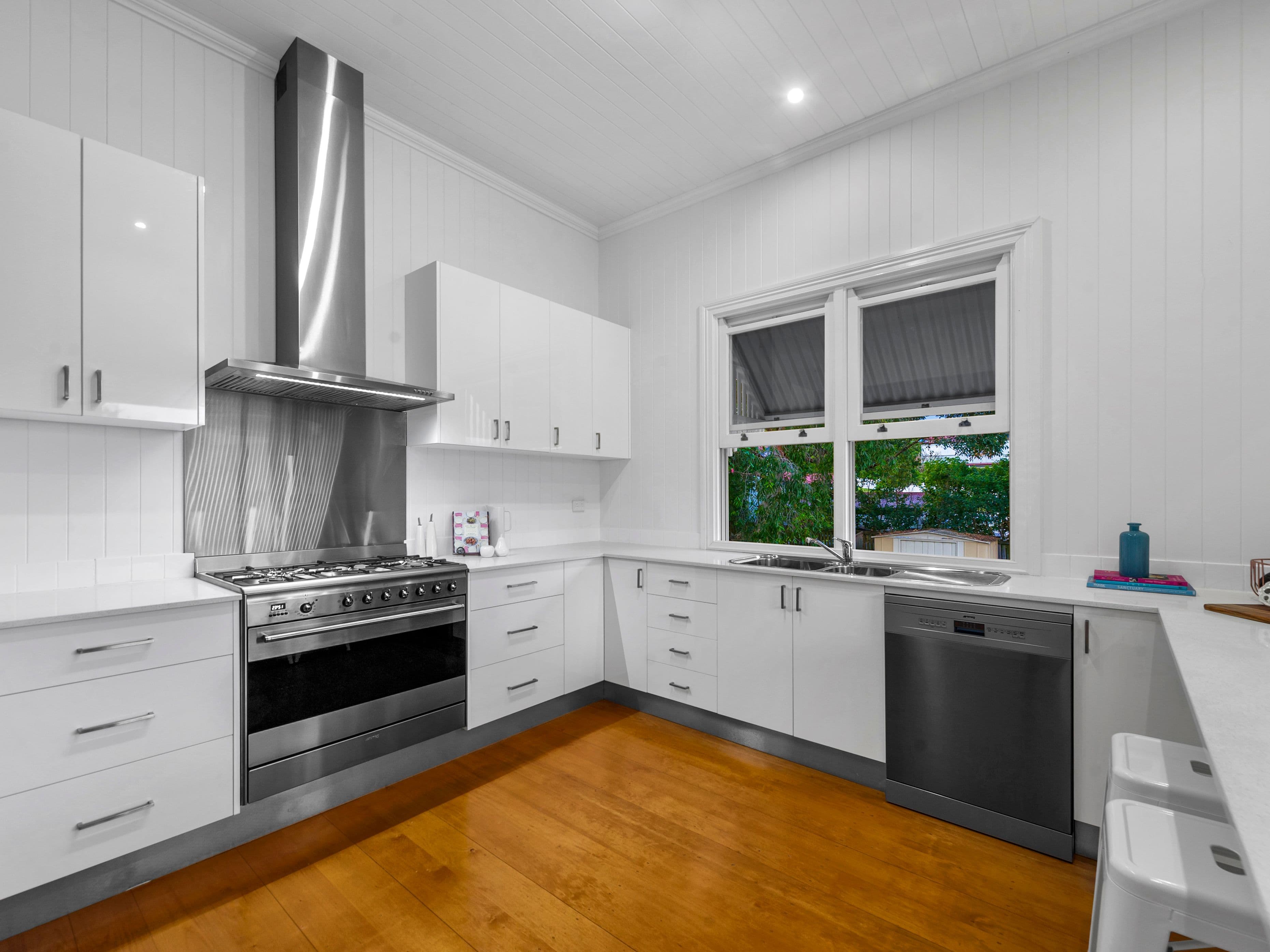7 Myrtle Street, Grange QLD 4051, Grange - Thumbnail 7