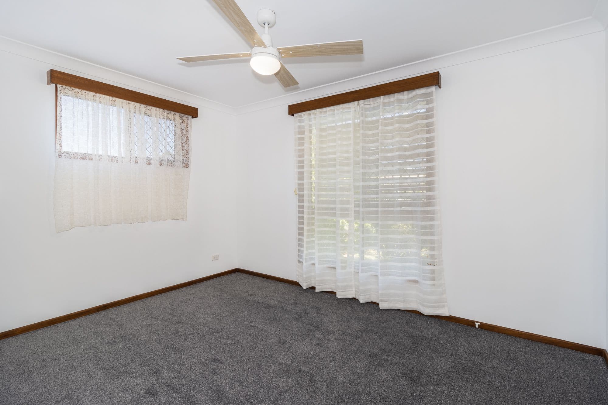 814 Boat Harbour Drive, Urangan QLD 4655, Urangan - Thumbnail 7
