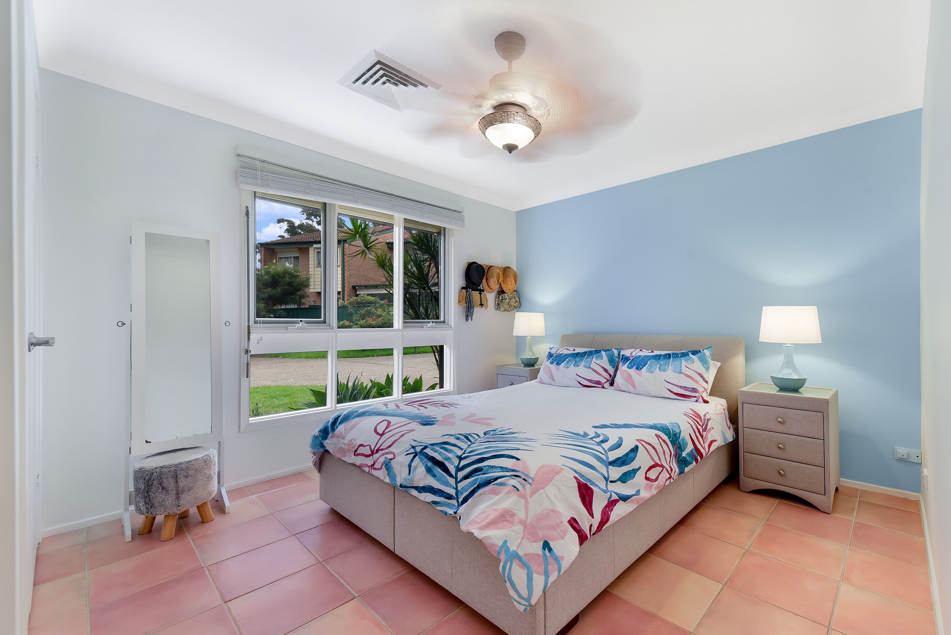 7 Hanlon Close, Minto NSW 2566, Minto - Thumbnail 6