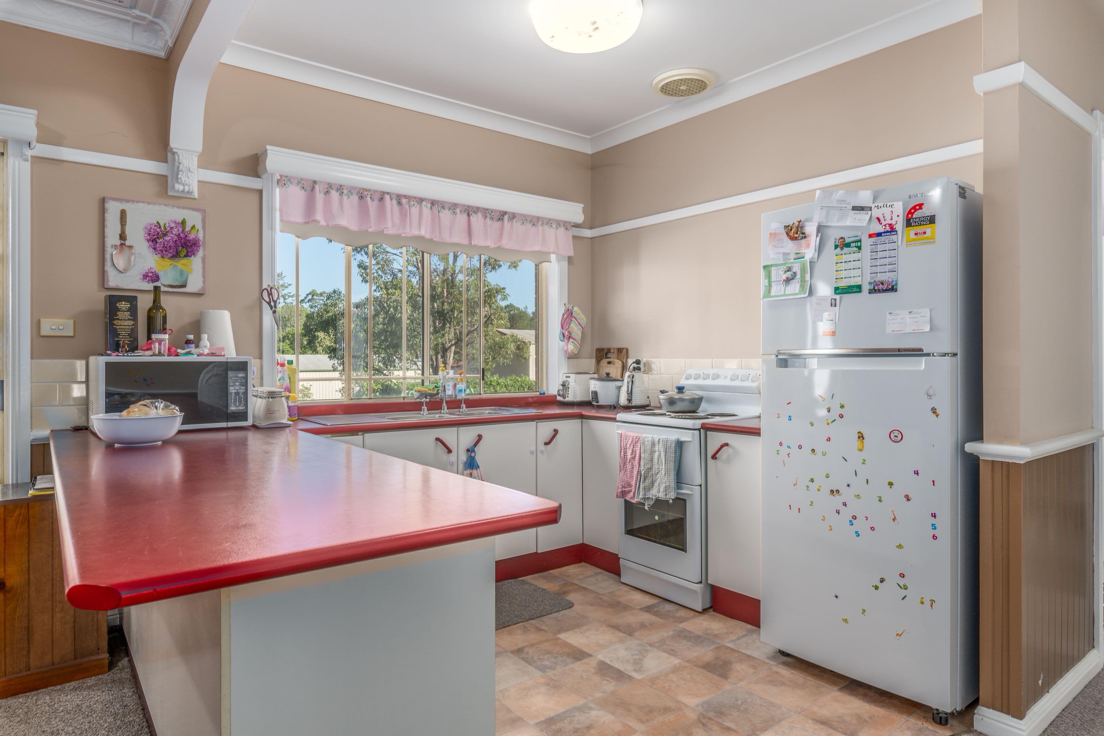 68 Queen Street, Clarence Town - Thumbnail 3