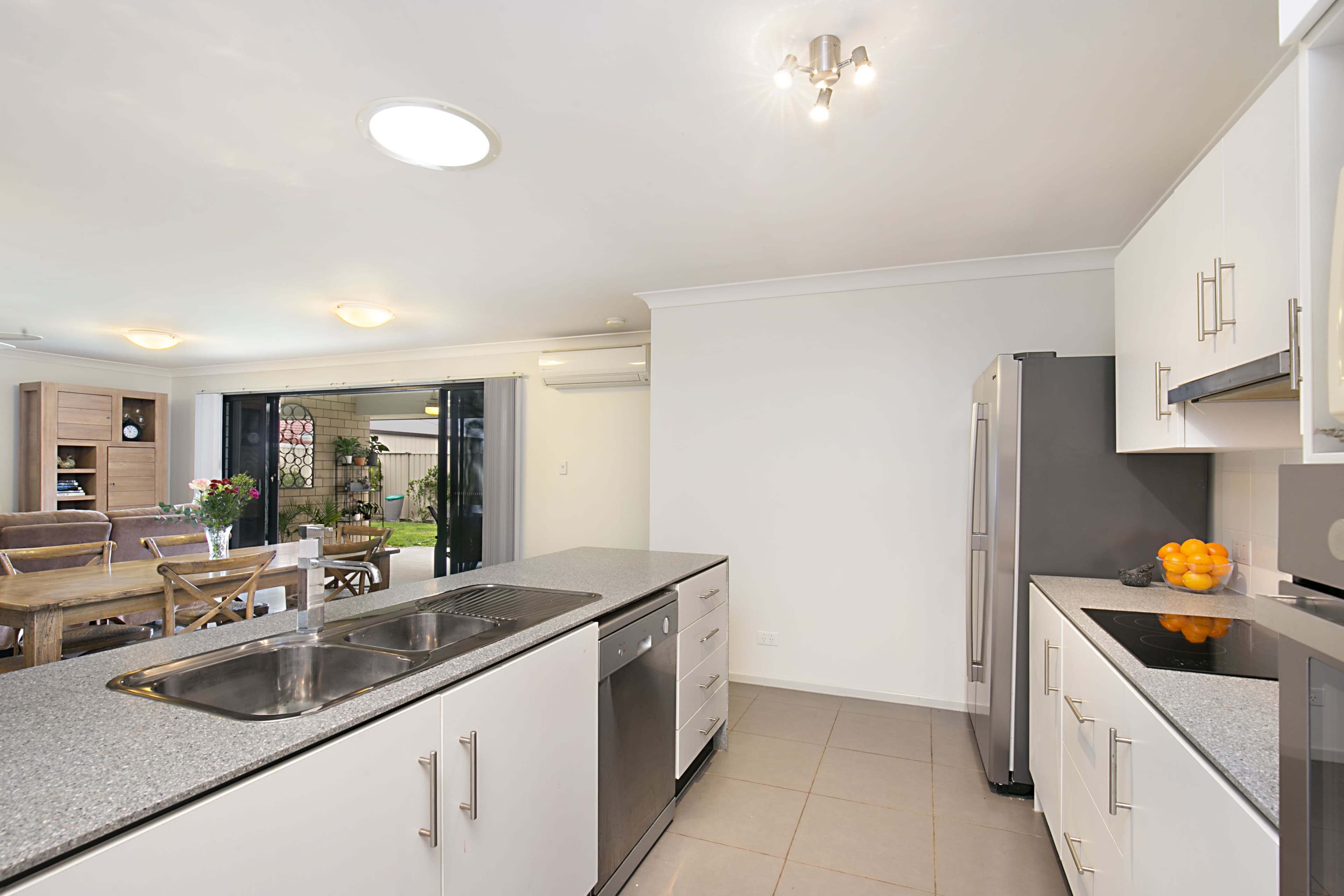64 River Park Drive, Loganholme QLD 4129, Loganholme - Thumbnail 2