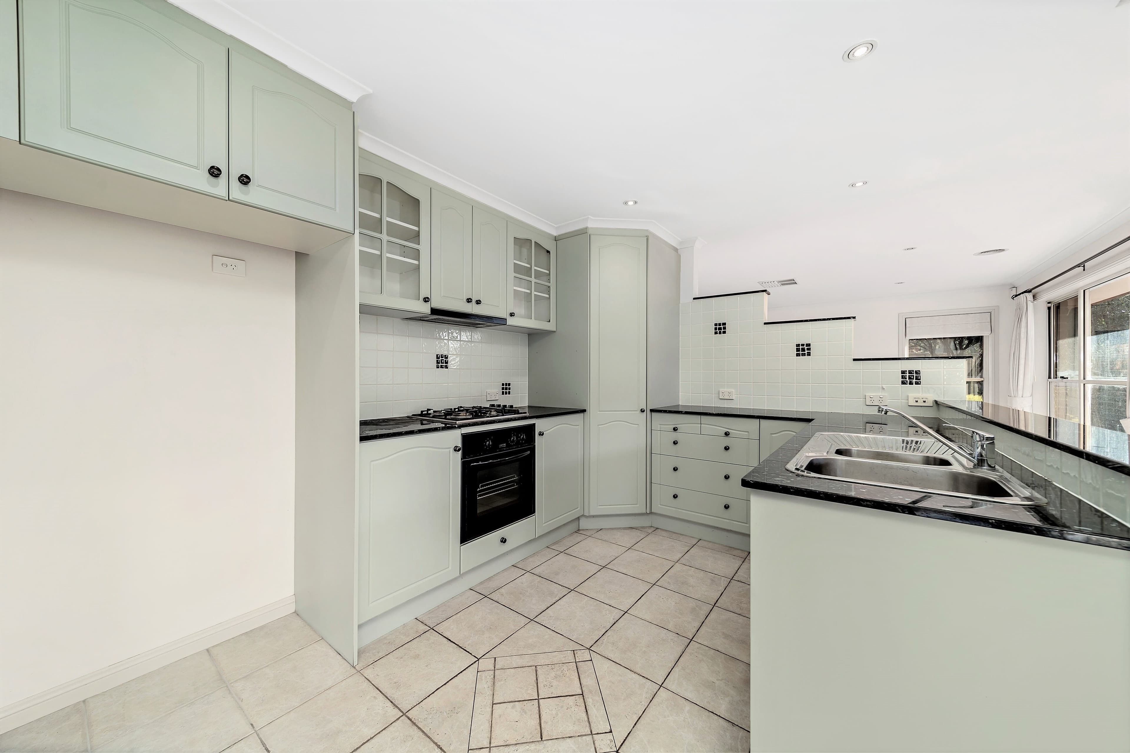 2 Warburton Street, Narrabundah ACT 2604, Narrabundah - Thumbnail 7