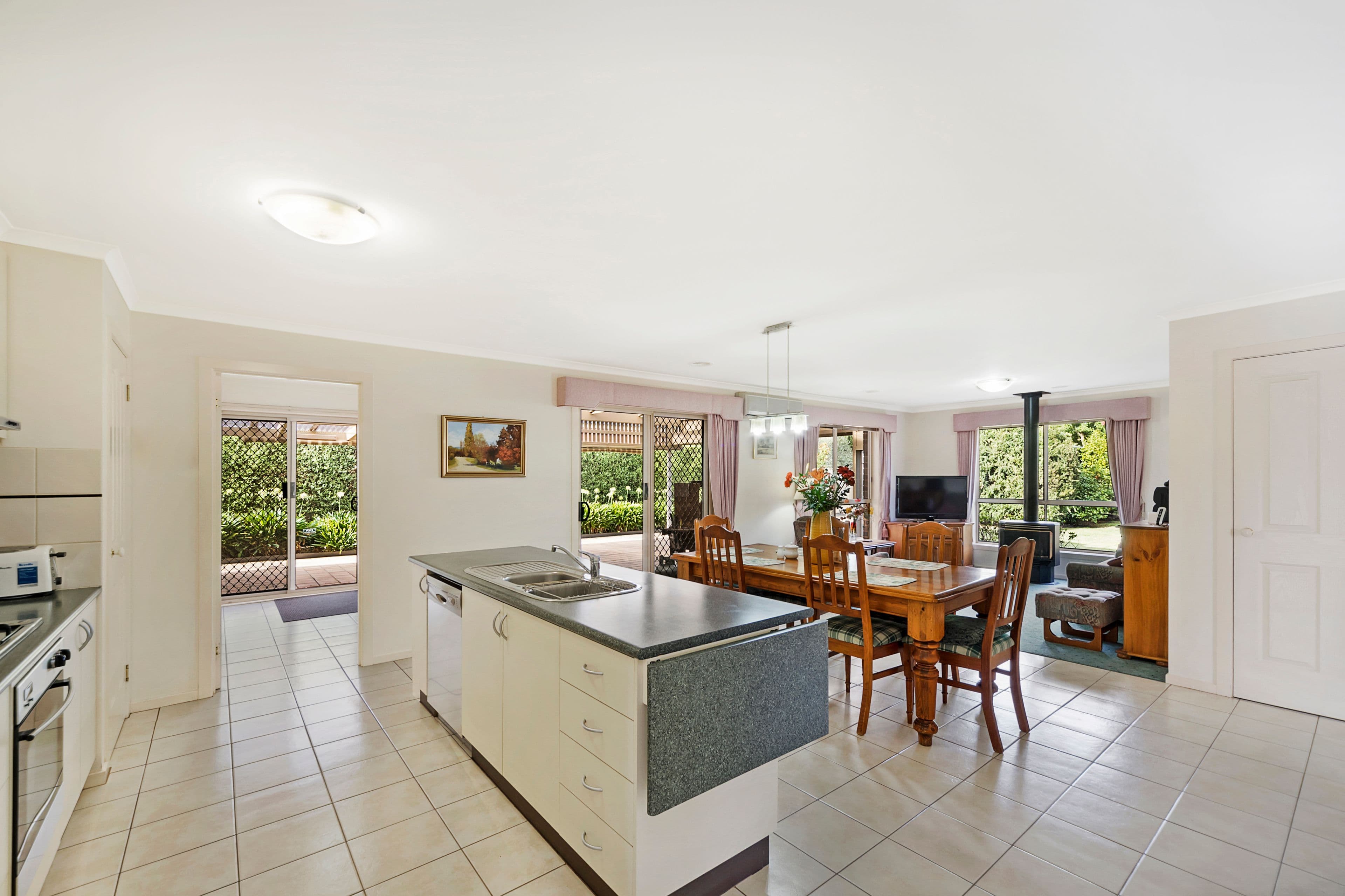 9 Argyle Crescent, Alfredton  Victoria  3350, Australia, Alfredton - Thumbnail 5