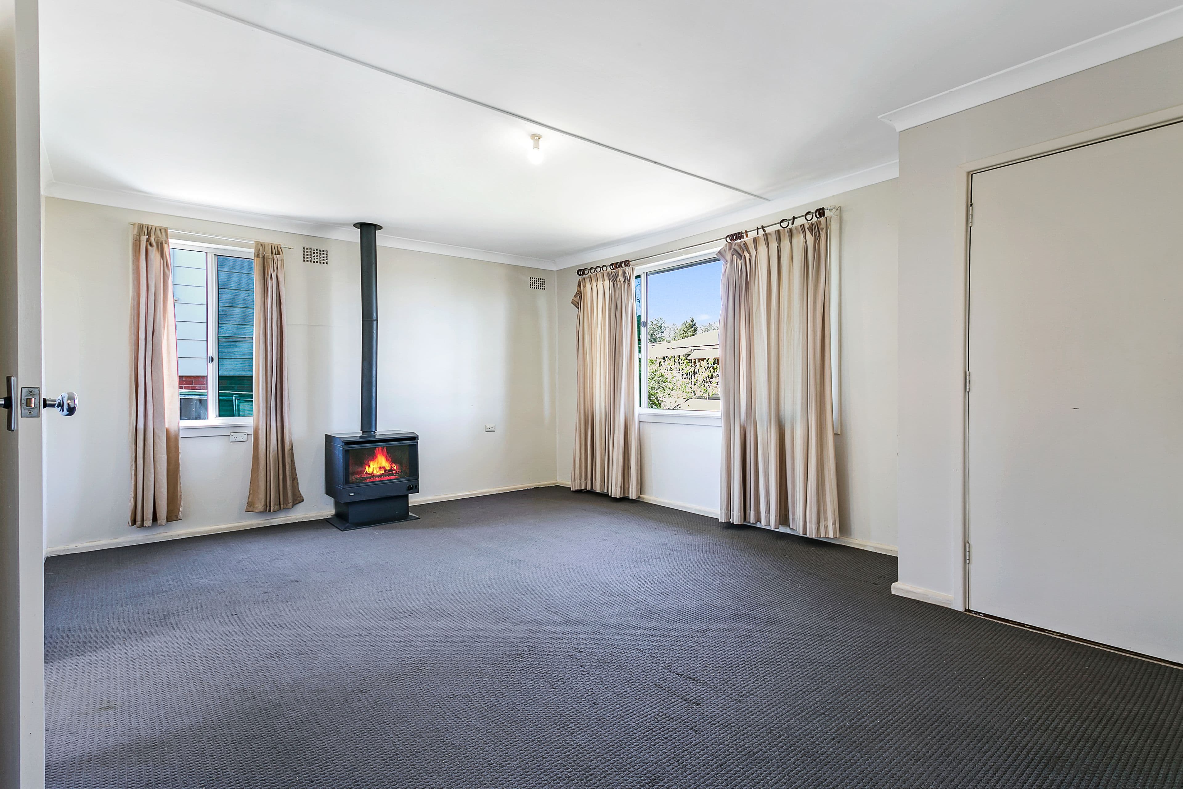 31 Drummond Road, Tamworth NSW 2340, Tamworth - Thumbnail 2