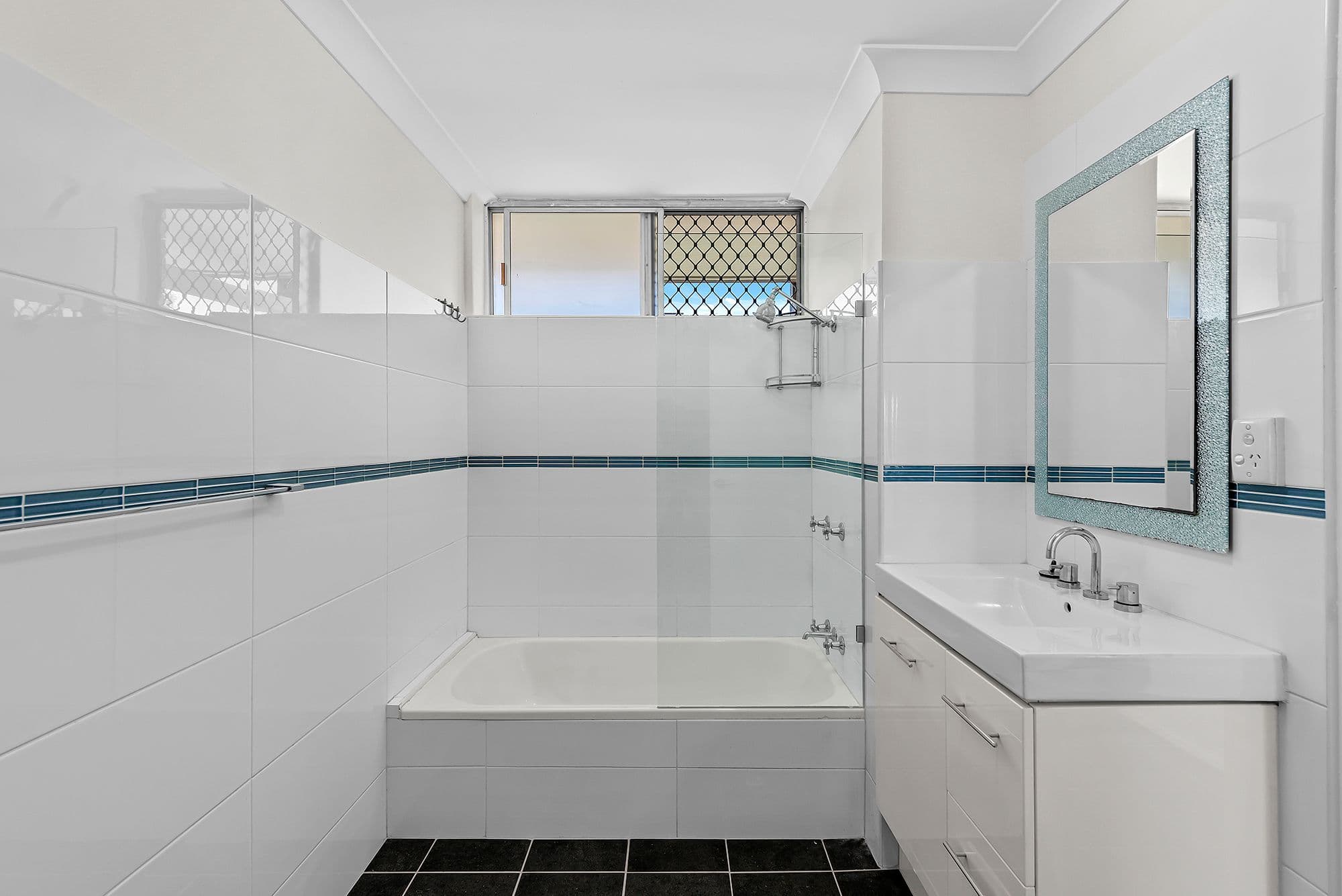 15 Primrose Street, Sherwood QLD 4075, Sherwood - Thumbnail 5
