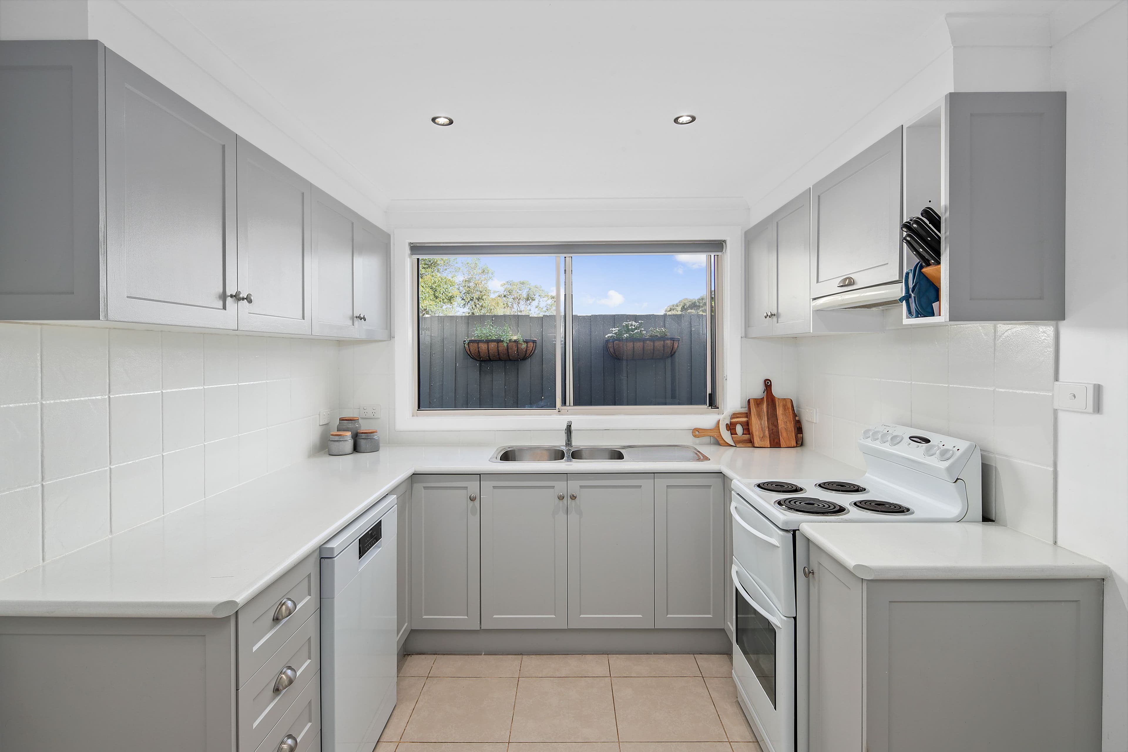 7 Perlis Avenue, Cowes VIC 3922, Cowes - Thumbnail 5