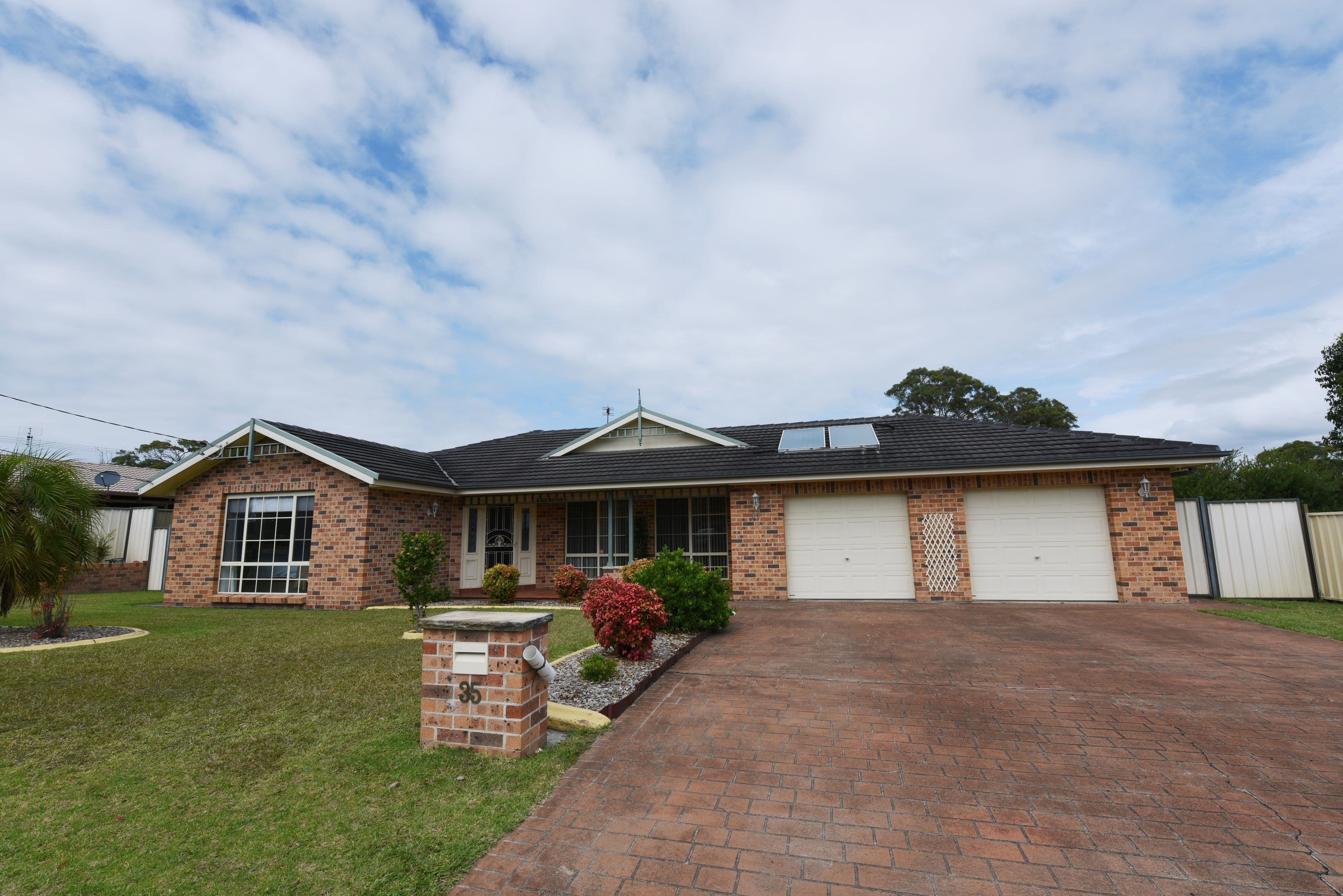 35 Auster Crescent, Sanctuary Point - Image 1