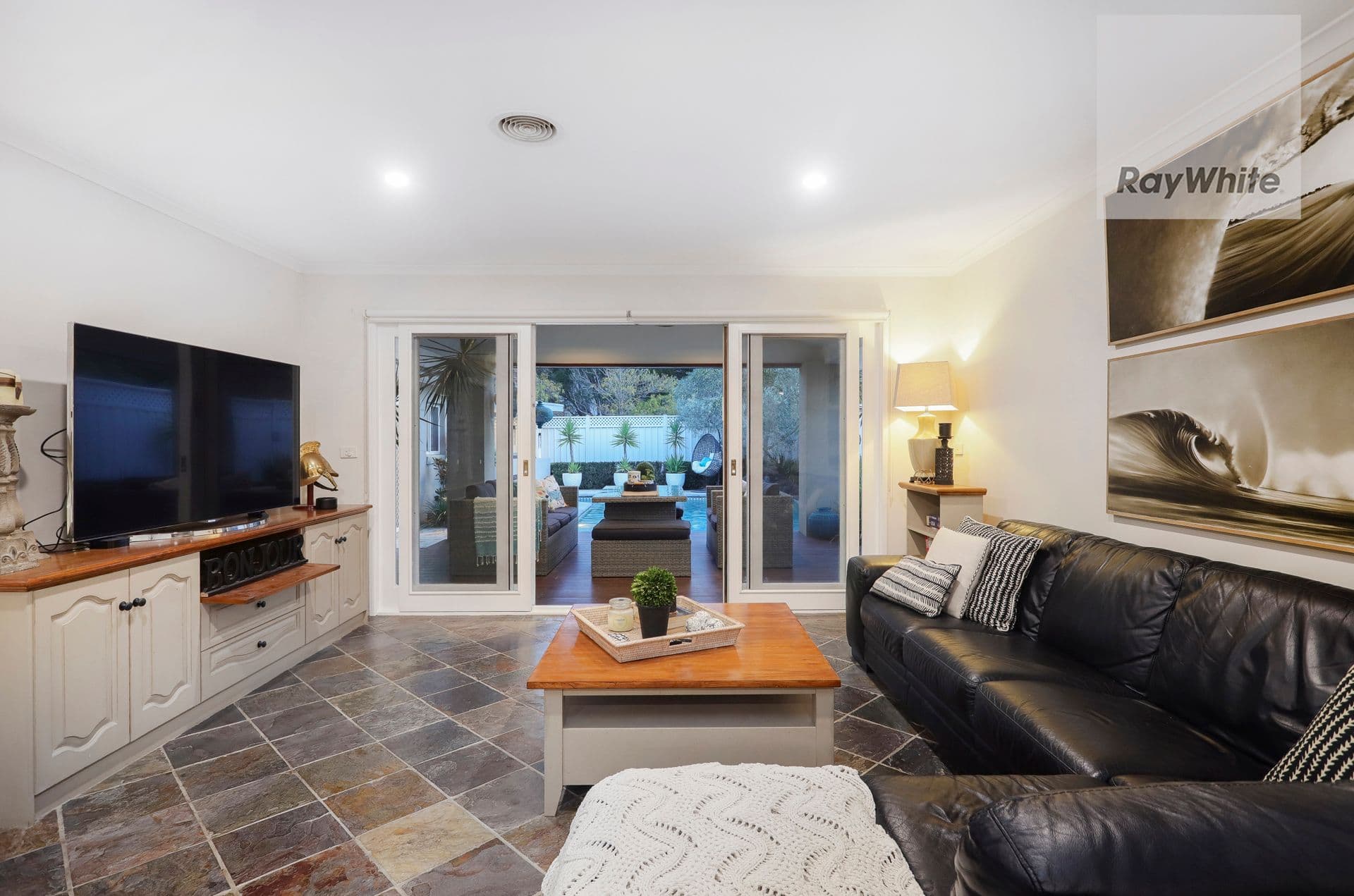 23 Arnside Crescent, Westmeadows VIC 3049, Westmeadows - Thumbnail 8