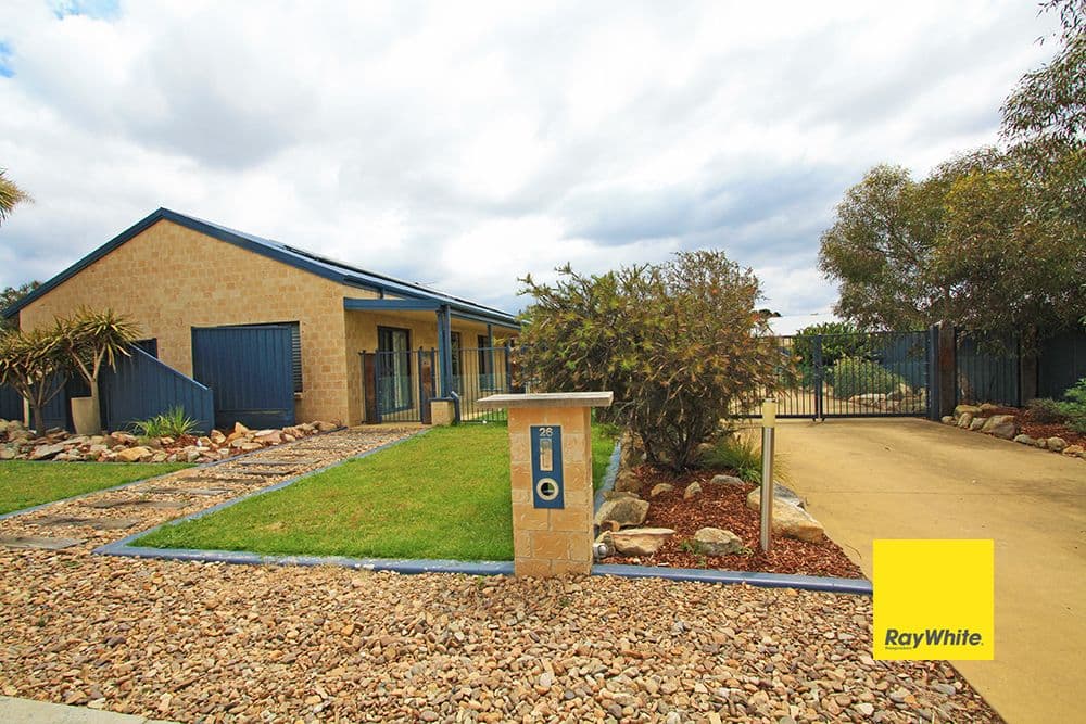 26 Birch Drive, Bungendore - Image 1