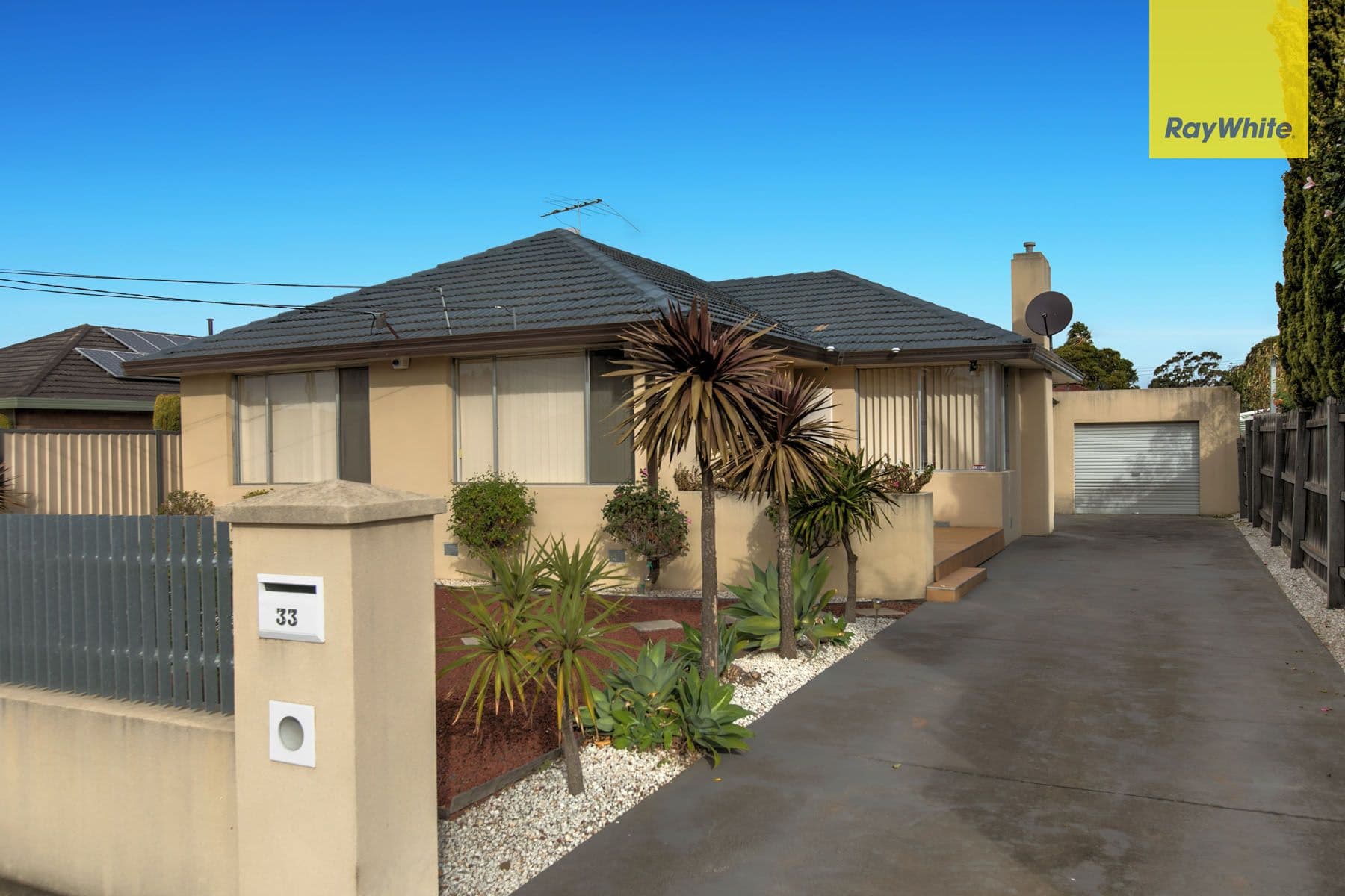 33 Swansea Parade, St Albans VIC 3021, St Albans - Image 1