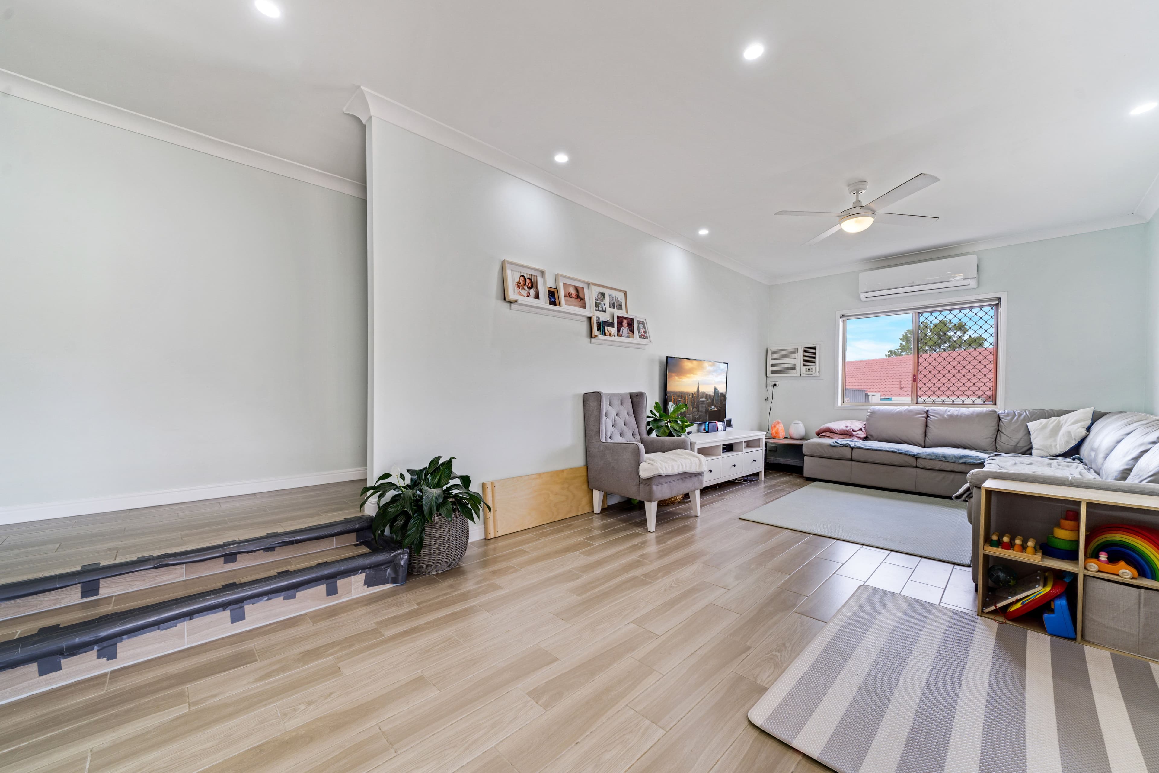 14 Clayton Drive, Edens Landing QLD 4207, Edens Landing - Thumbnail 8