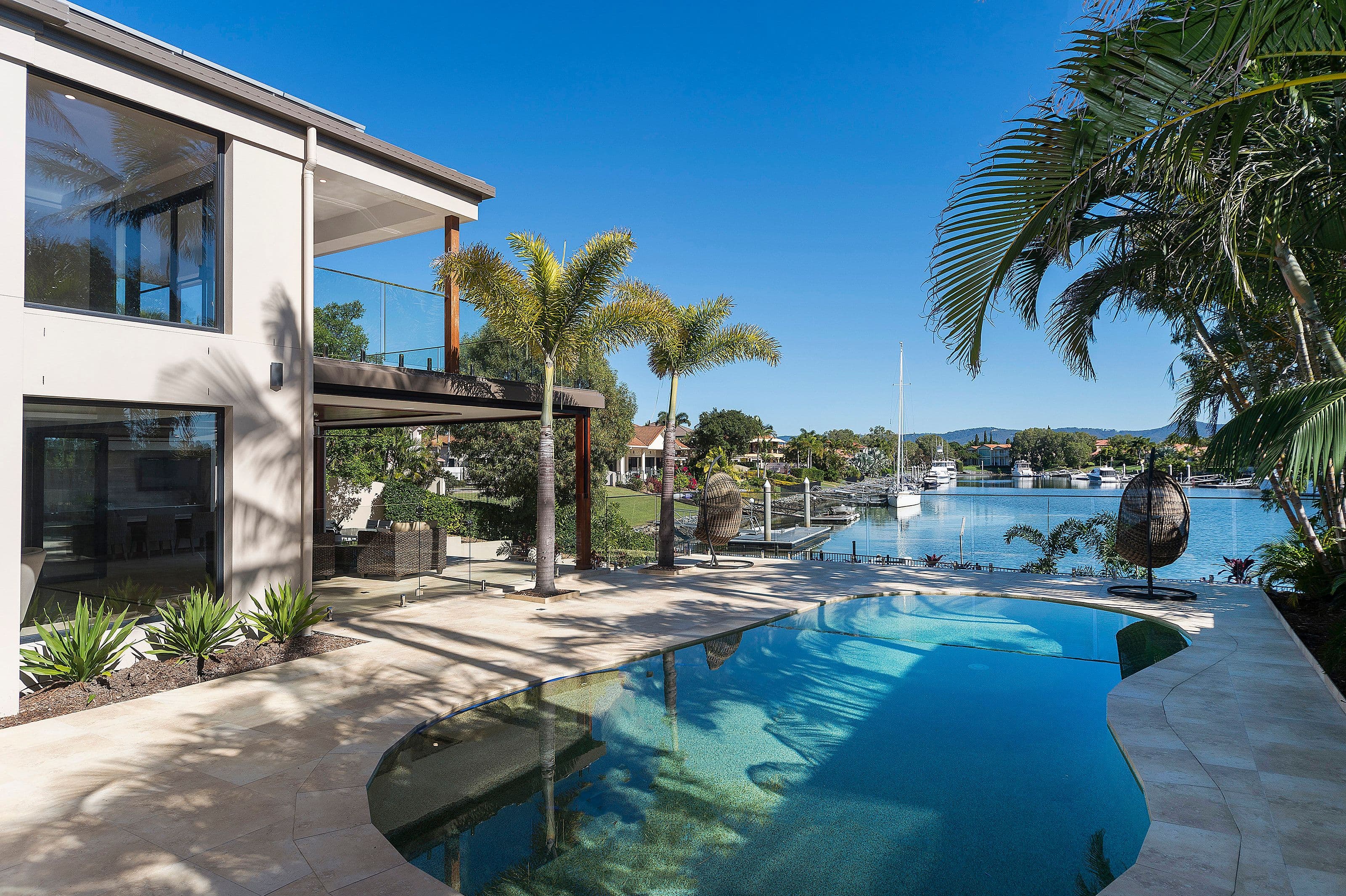 1051 Rosebank Way, Hope Island QLD 4212, Hope Island - Thumbnail 2