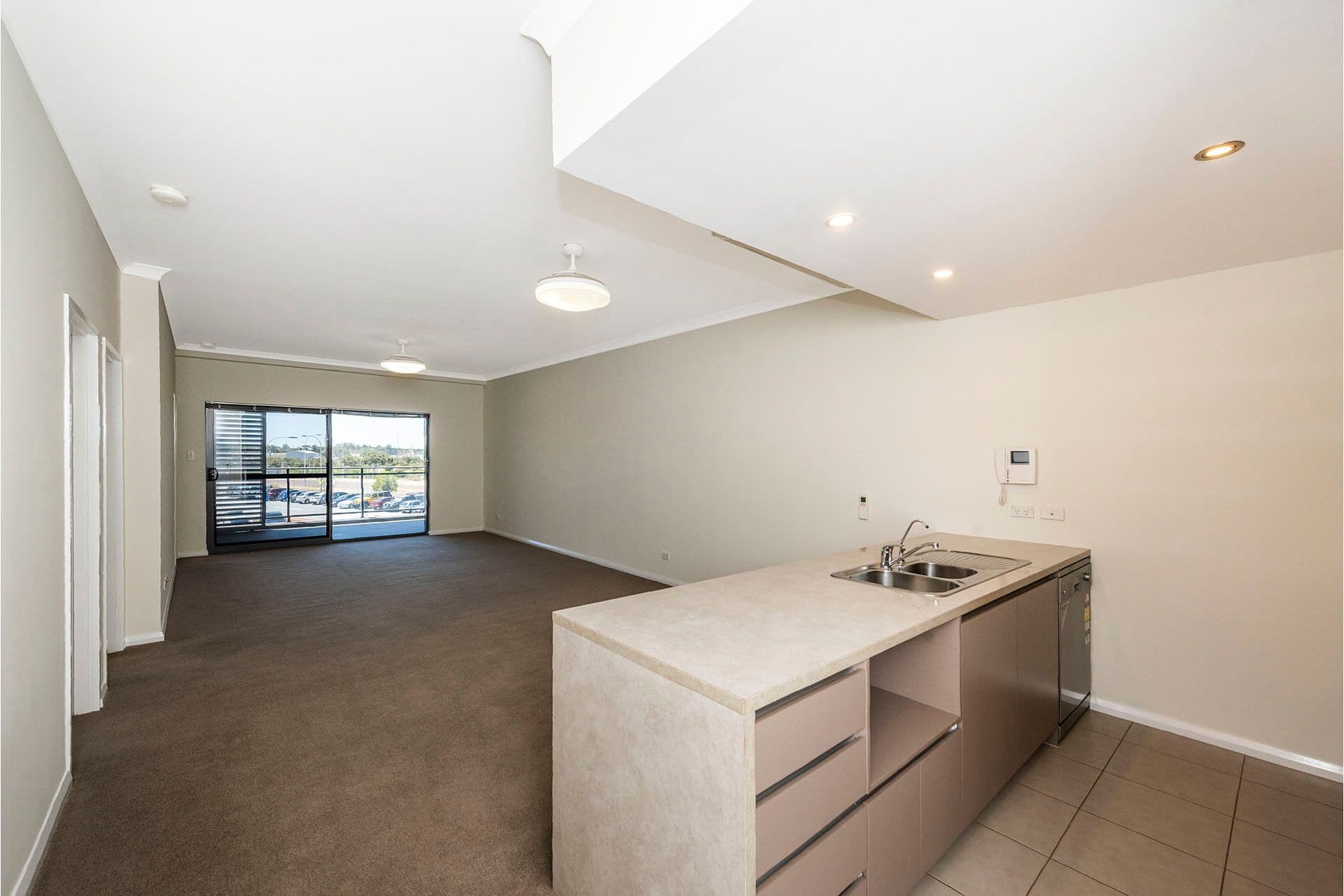 30/23 Junction Boulevard, Cockburn Central WA 6164, Cockburn Central - Thumbnail 5