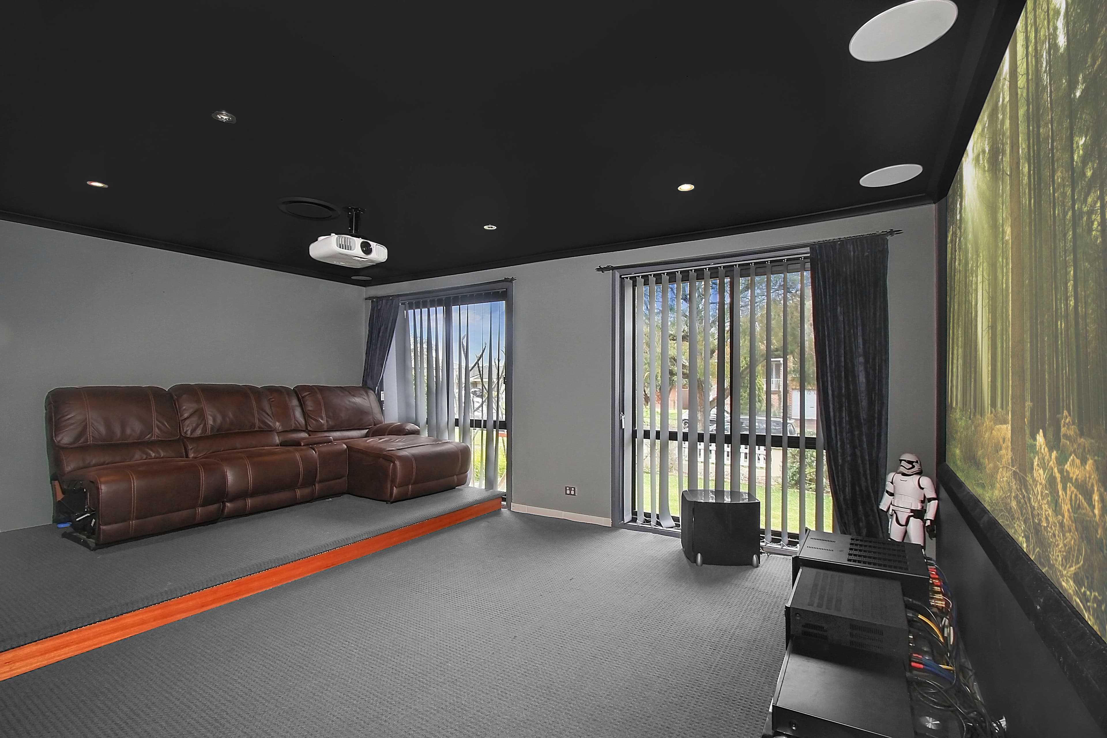 12 Lachlan Street, Bossley Park - Thumbnail 5