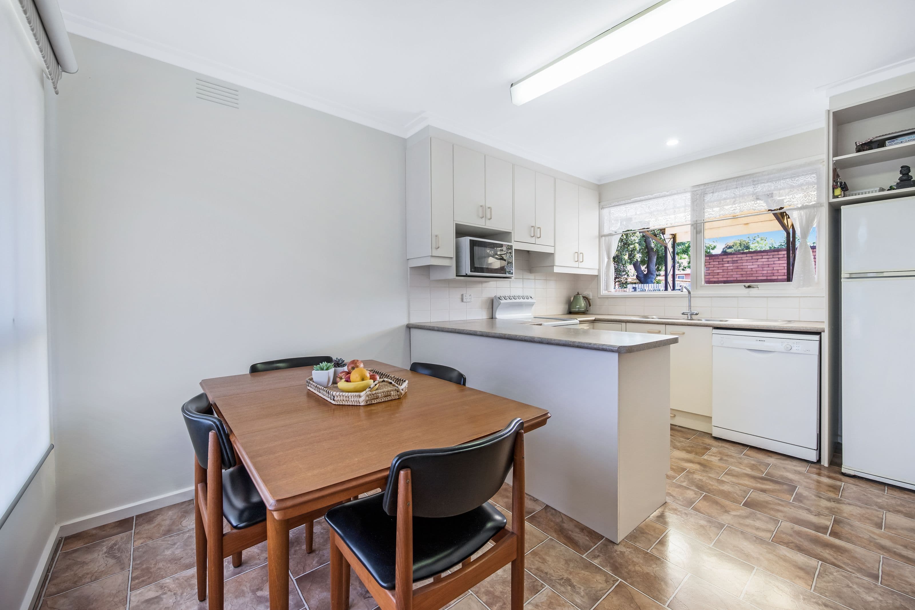 56 Hilltop Crescent, Burwood East VIC 3151, Burwood East - Thumbnail 5