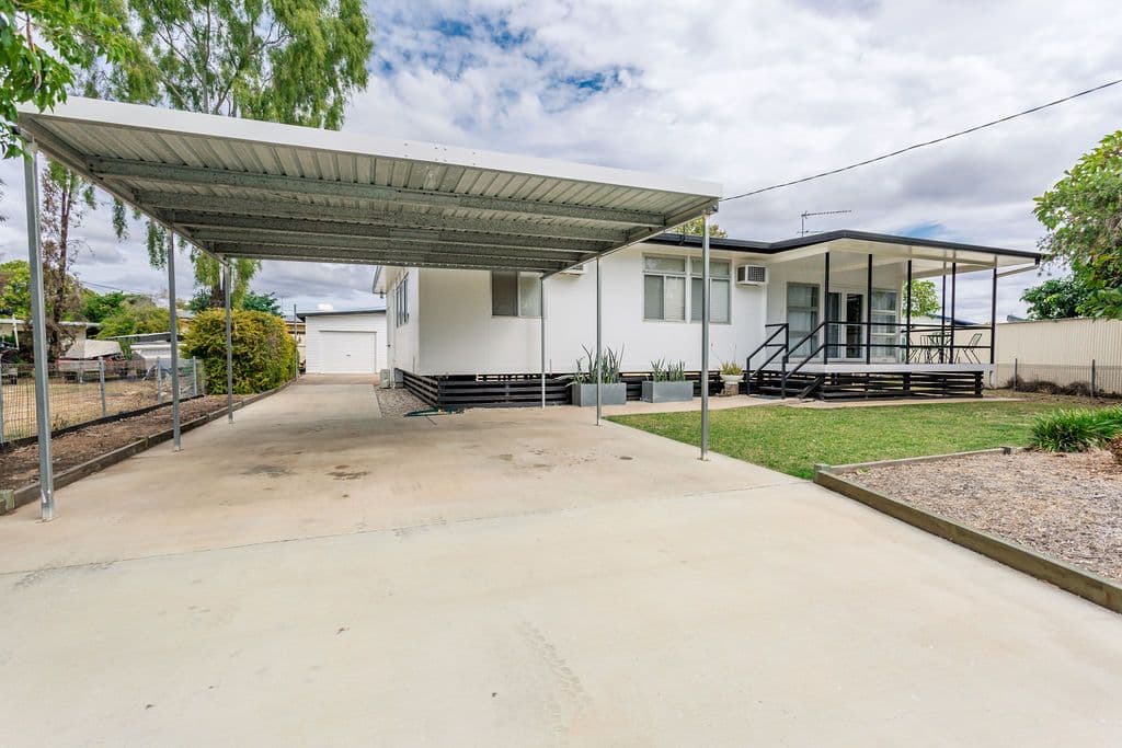 6 Luck Place, Emerald QLD 4720, Emerald - Image 1