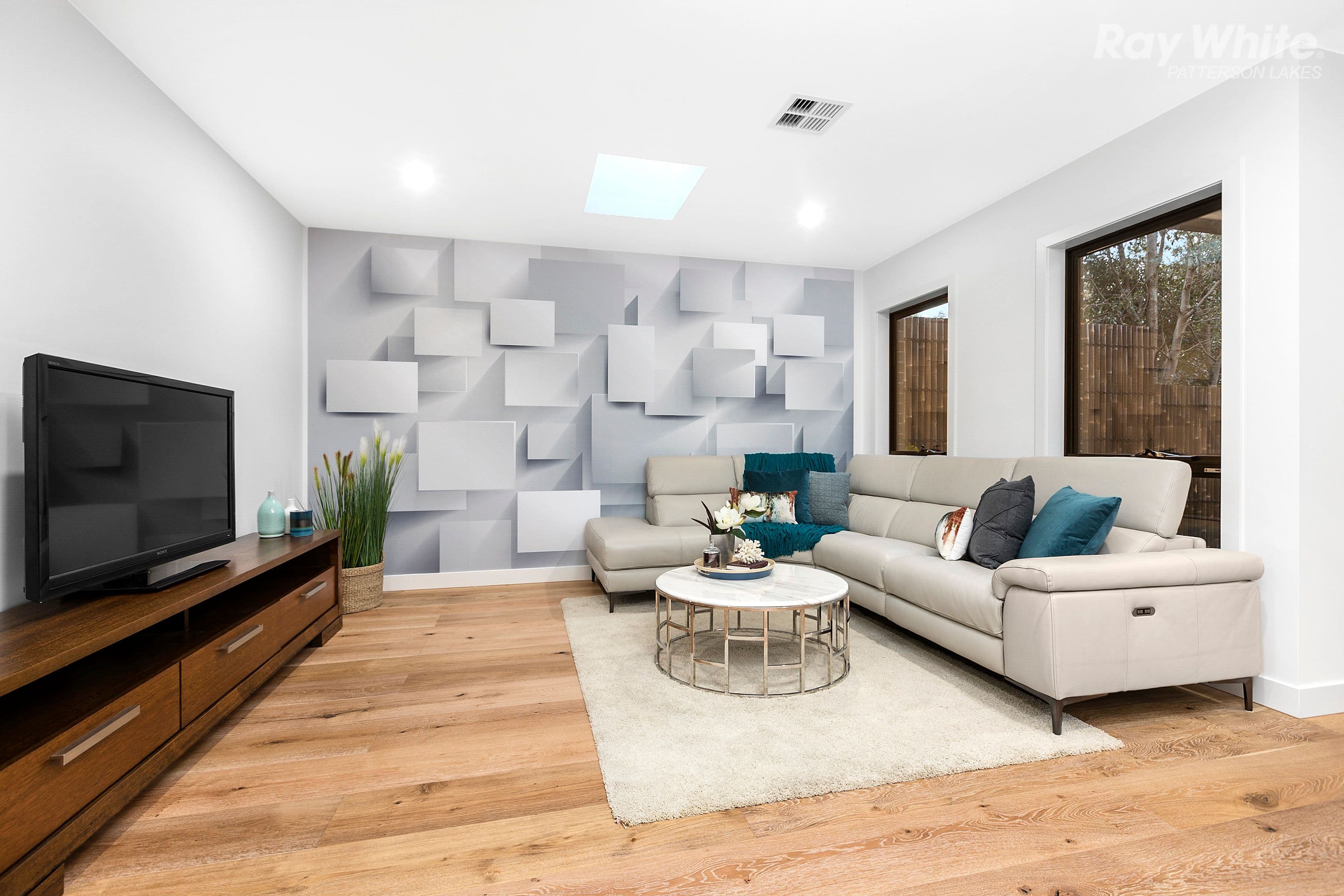 62 Lochiel Avenue, Edithvale VIC 3196, Edithvale - Thumbnail 2