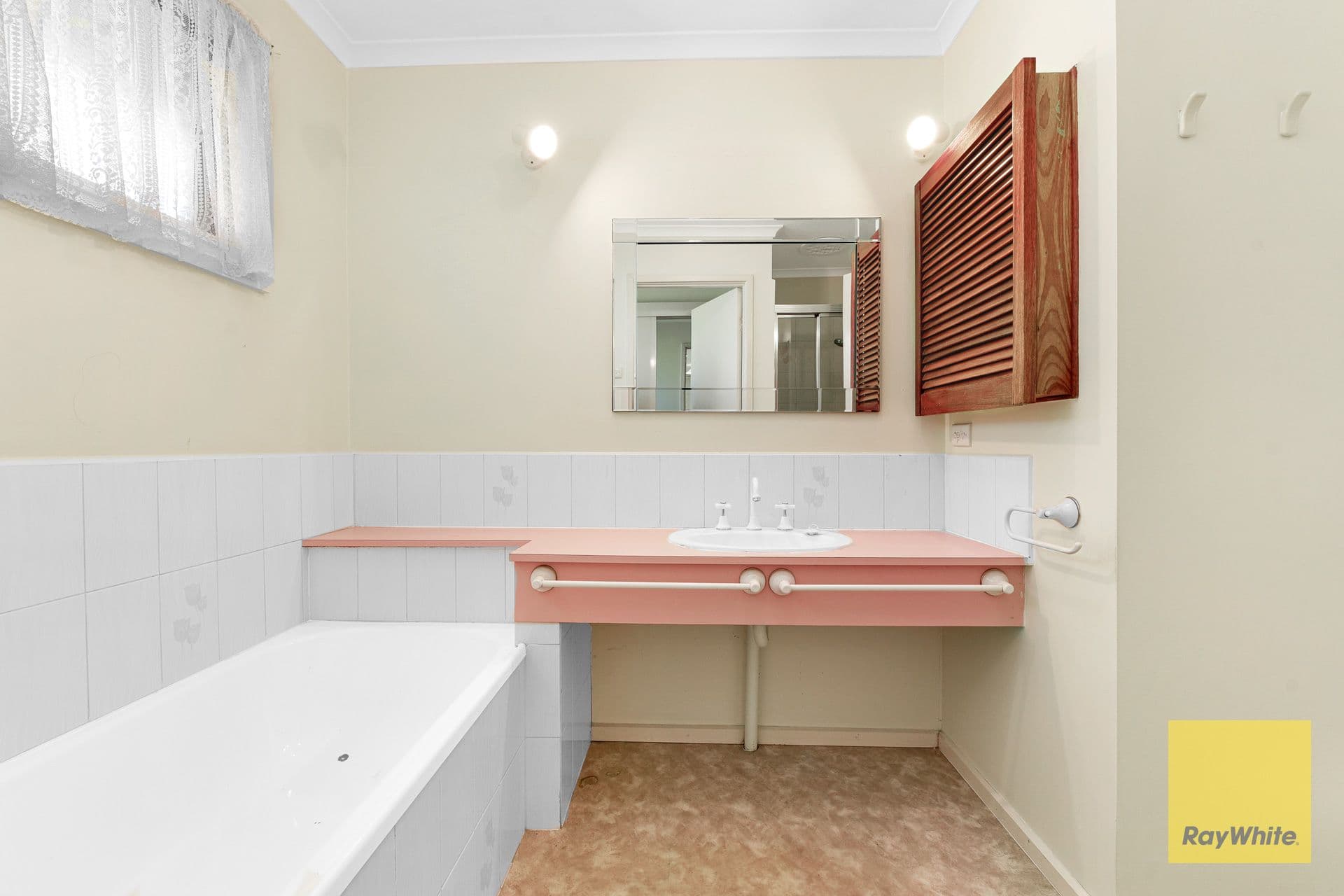 16 Castlecrag Close, Endeavour Hills VIC 3802, Endeavour Hills - Thumbnail 6