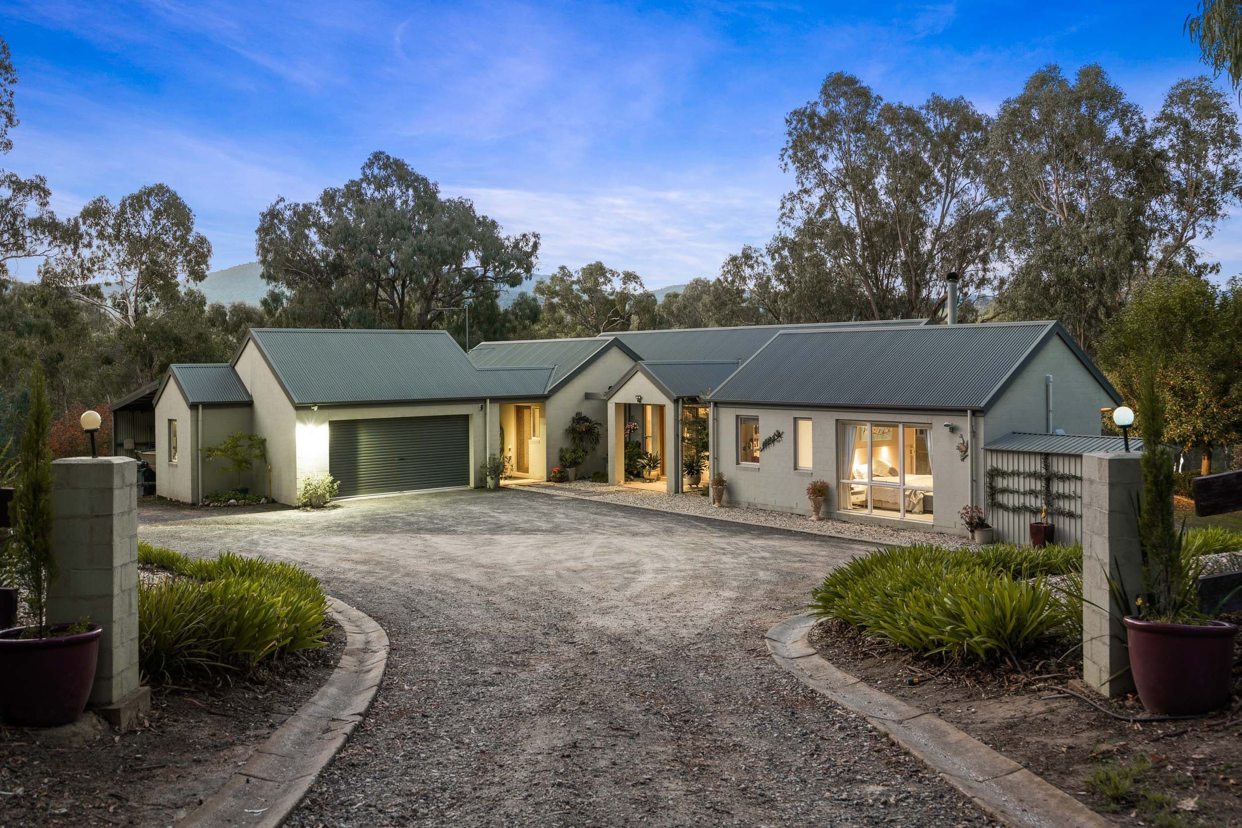 269 Osbornes Flat Road, Yackandandah VIC 3749, Yackandandah - Image 1
