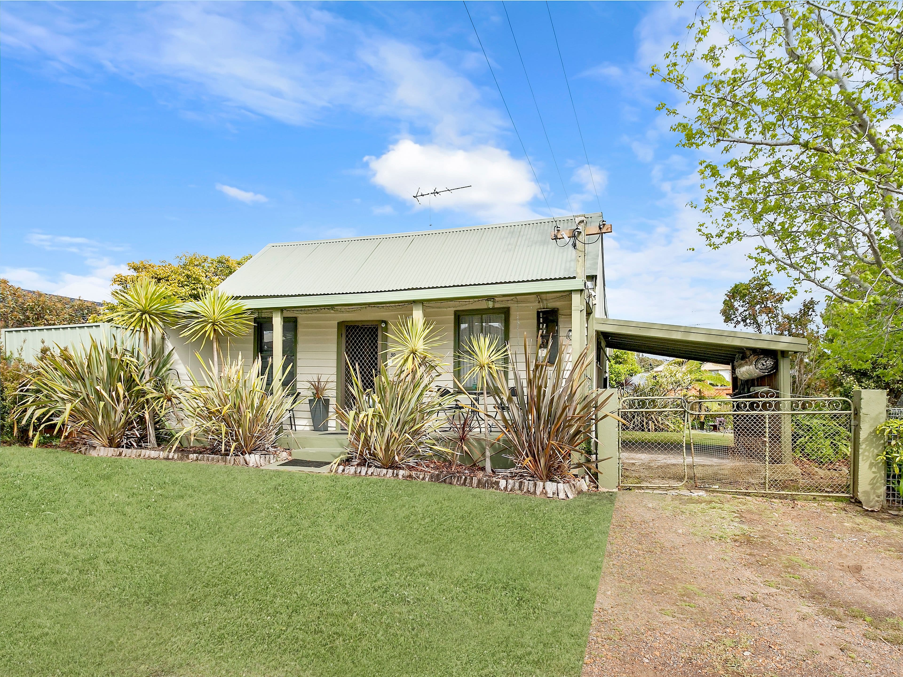 30 Bulgo Road, Helensburgh - Thumbnail 3