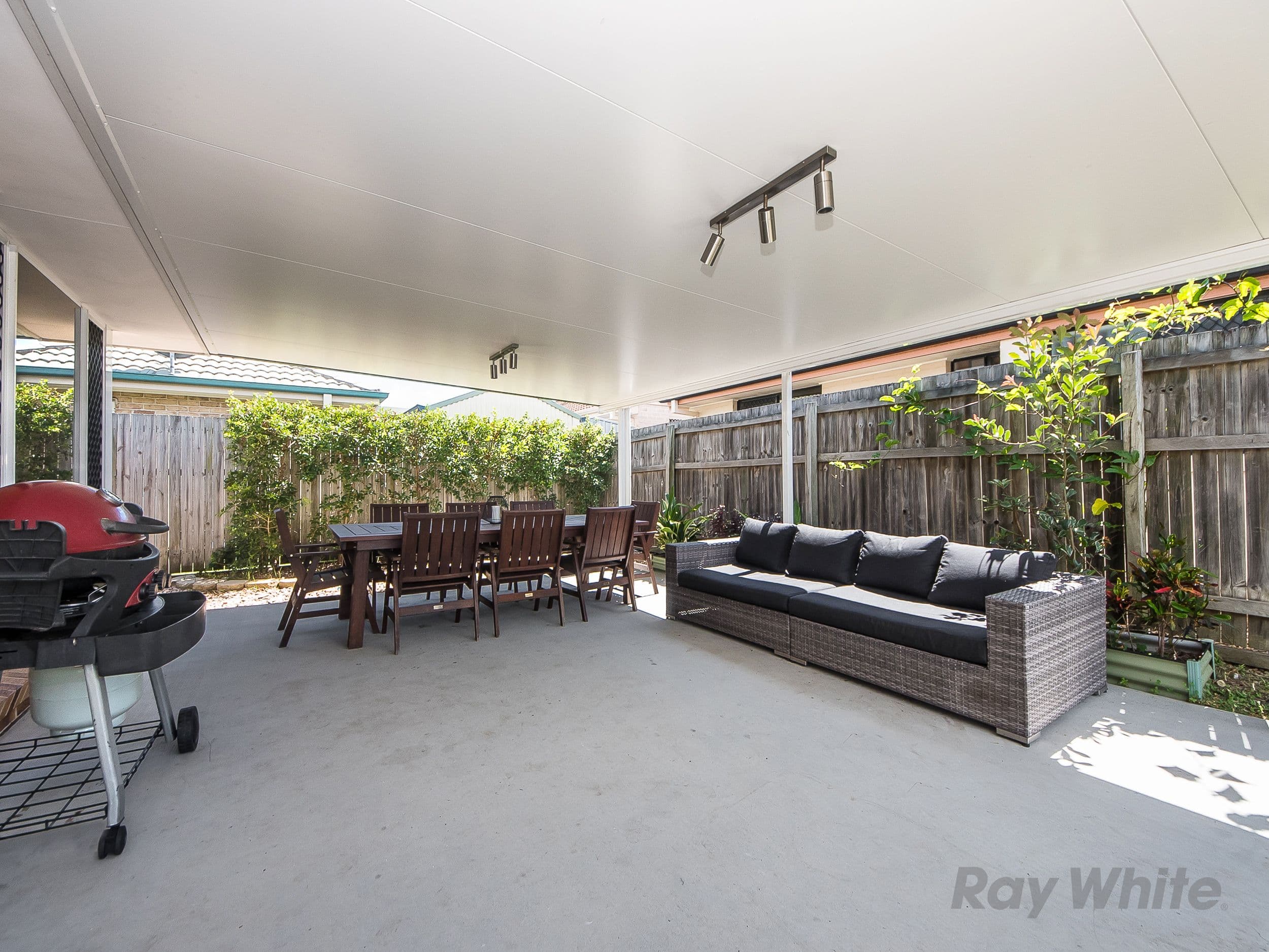 3 Greendale Place, Bracken Ridge QLD 4017, Bracken Ridge - Thumbnail 2