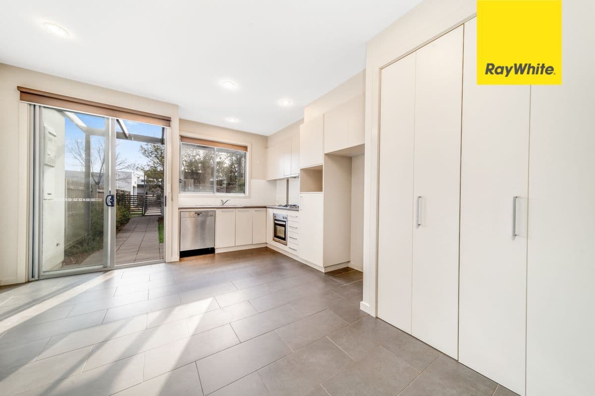 5 Stowport Avenue, Crace ACT 2911, Crace - Thumbnail 3