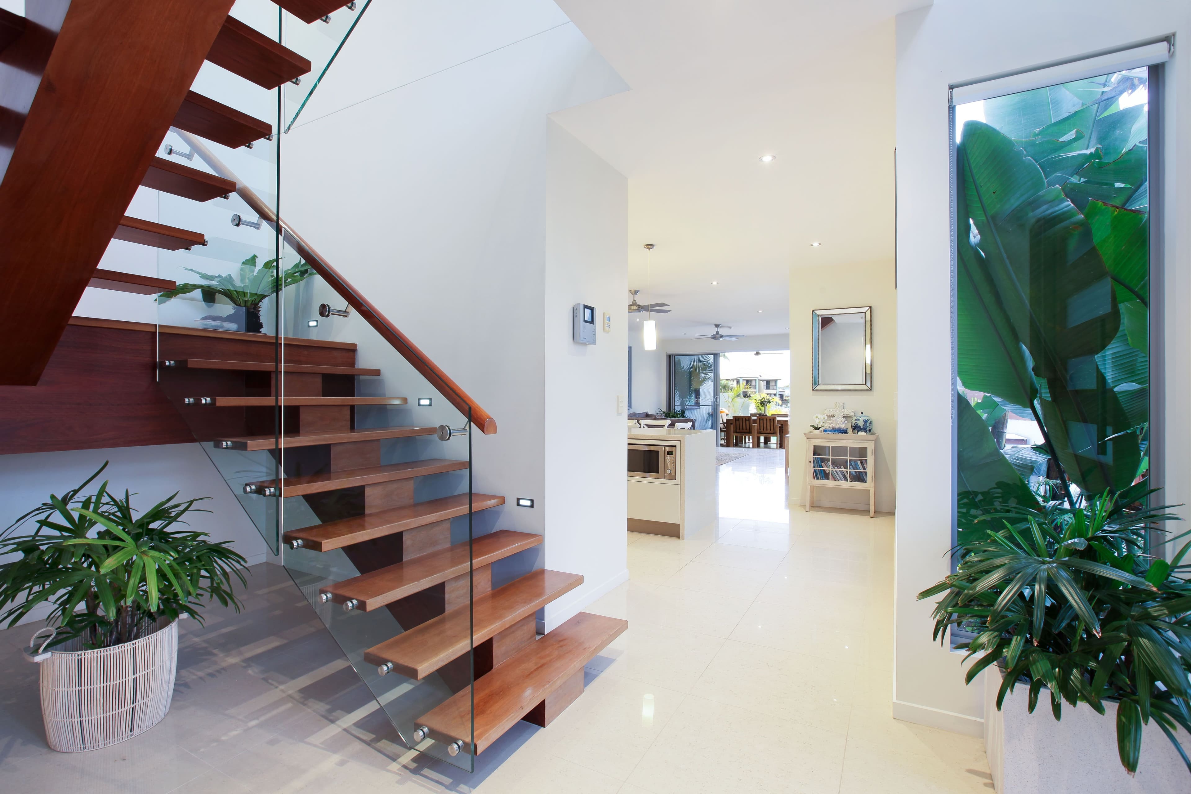 19 Margaroola Avenue, Biggera Waters QLD 4216, Biggera Waters - Thumbnail 5