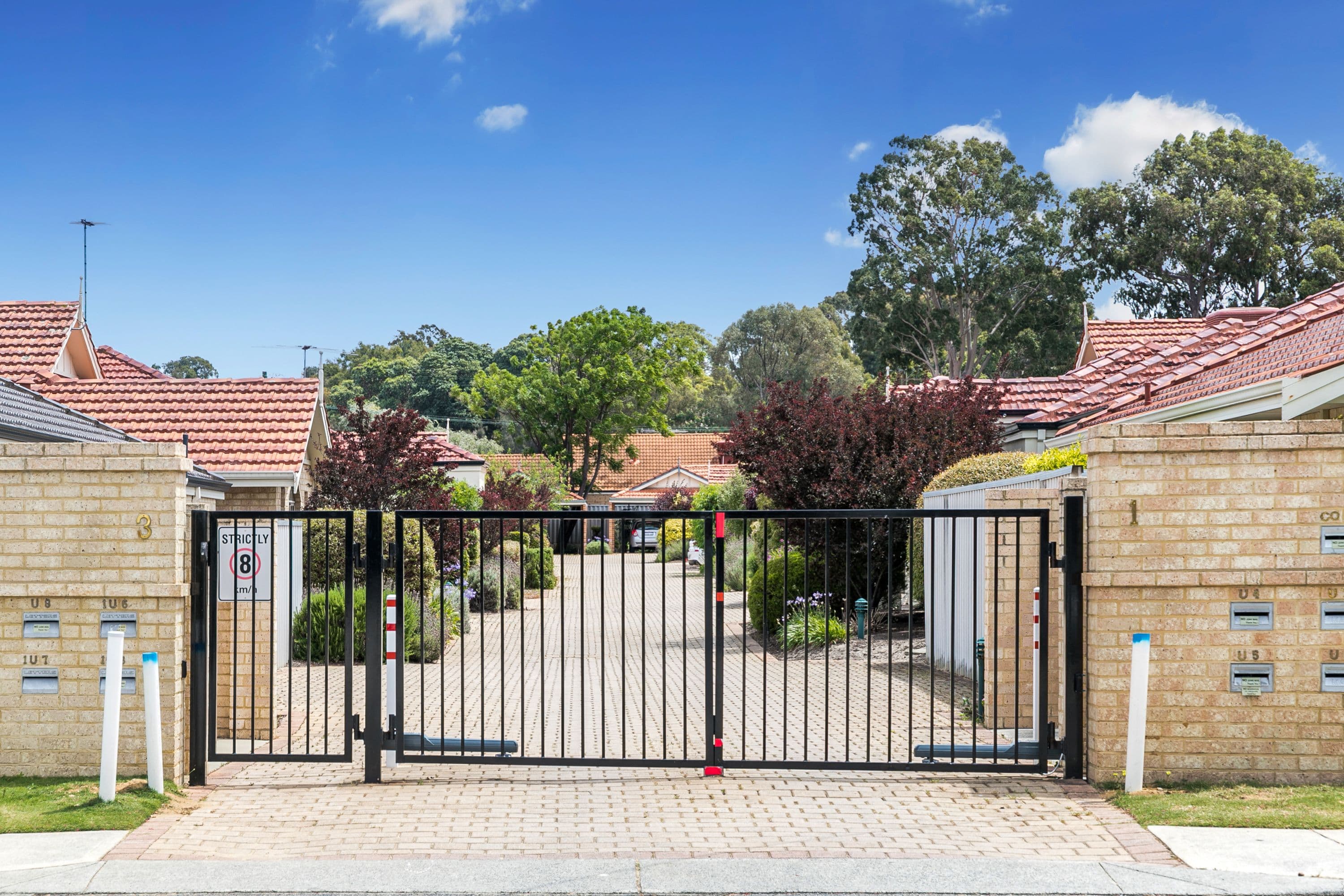 1 Cottrill Street, Alfred Cove WA 6154, Alfred Cove - Thumbnail 3