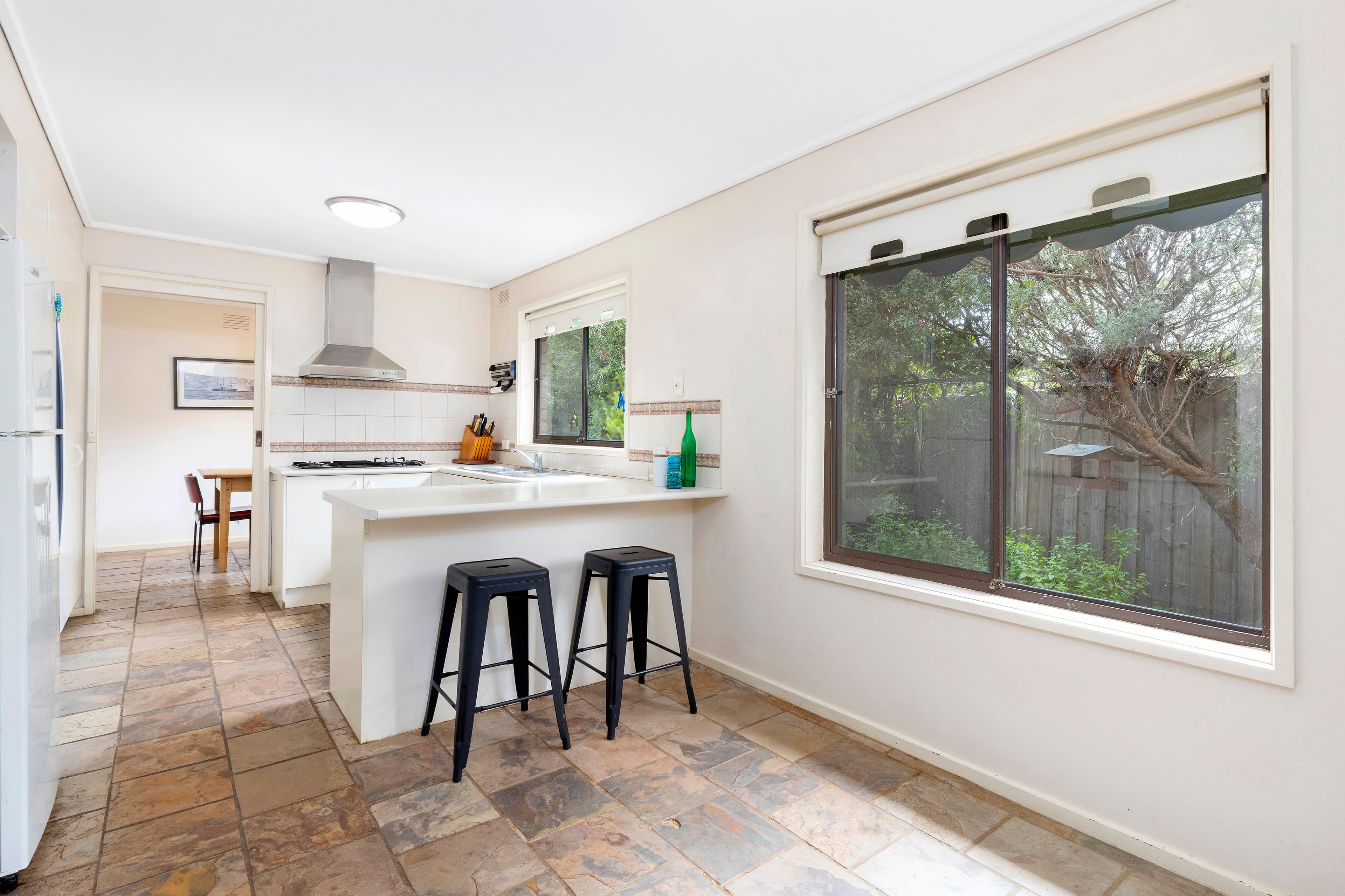 2 Poplar Drive, Rosebud VIC 3939, Rosebud - Thumbnail 2