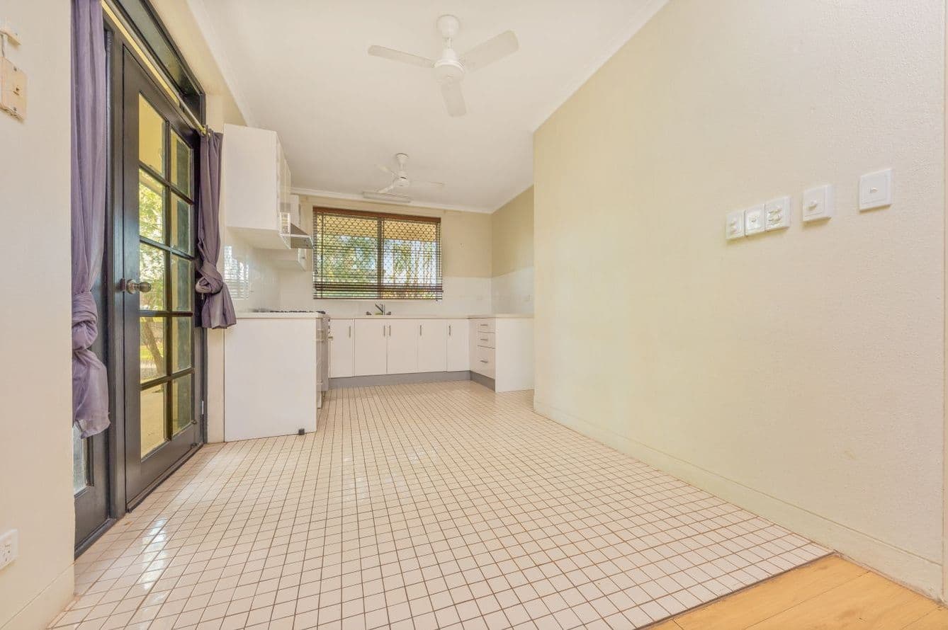 21 Stobo Crescent, Alawa NT 0810, Alawa - Thumbnail 2