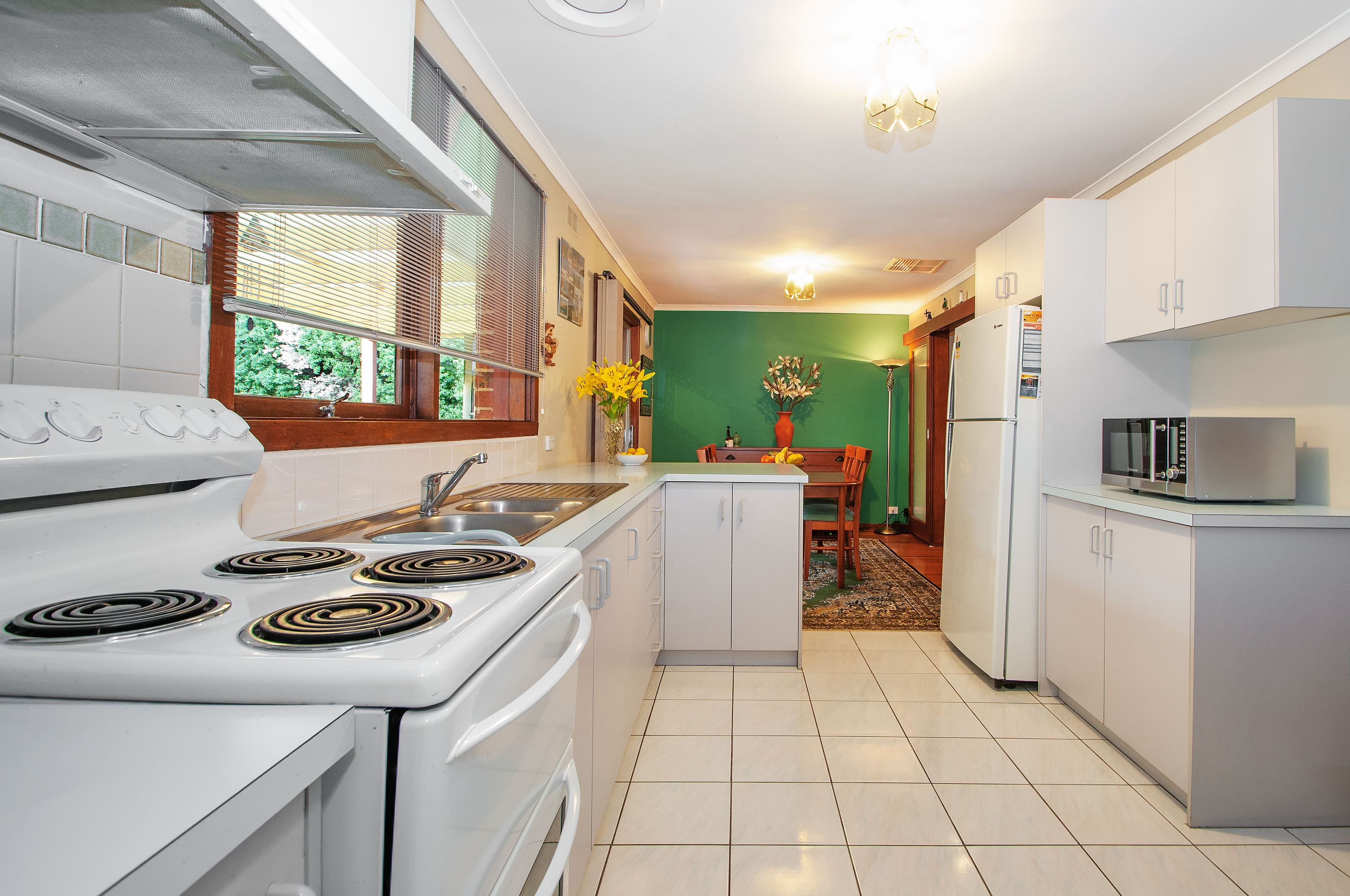 3 Donald Close, Kilsyth VIC 3137, Kilsyth - Thumbnail 2