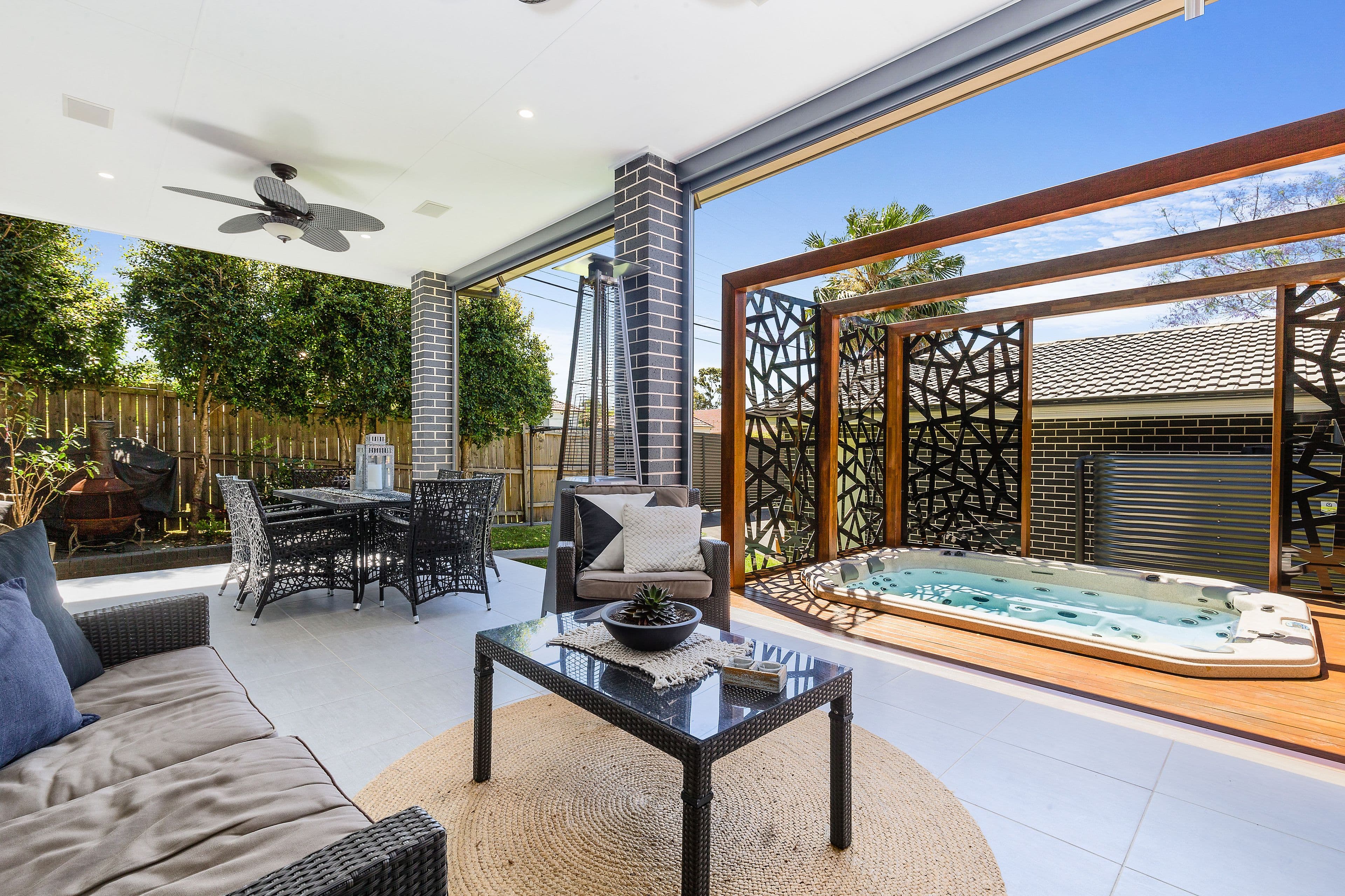 18 Oceana Street, Dee Why - Image 1