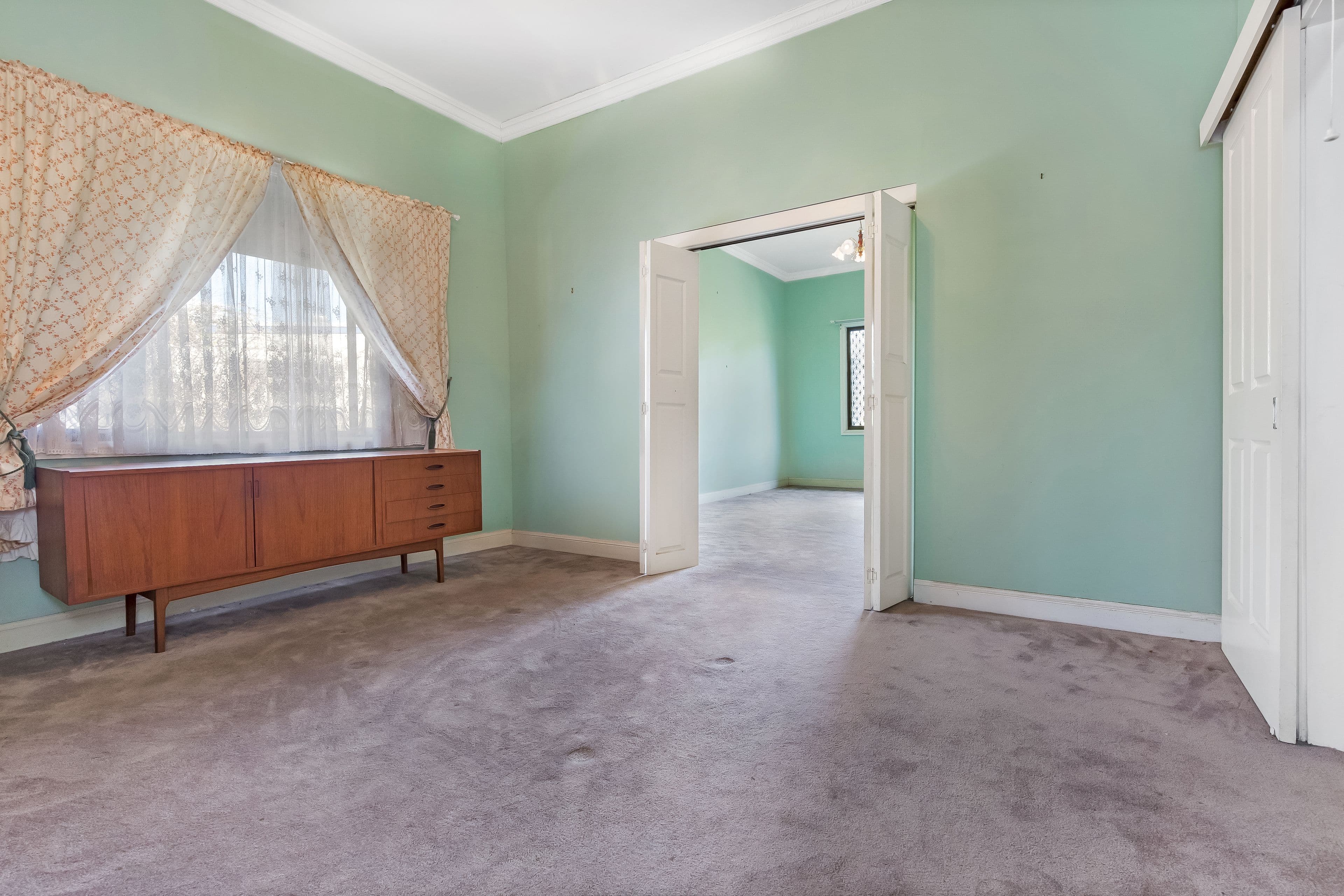 57 Seventh Street, Weston - Thumbnail 4
