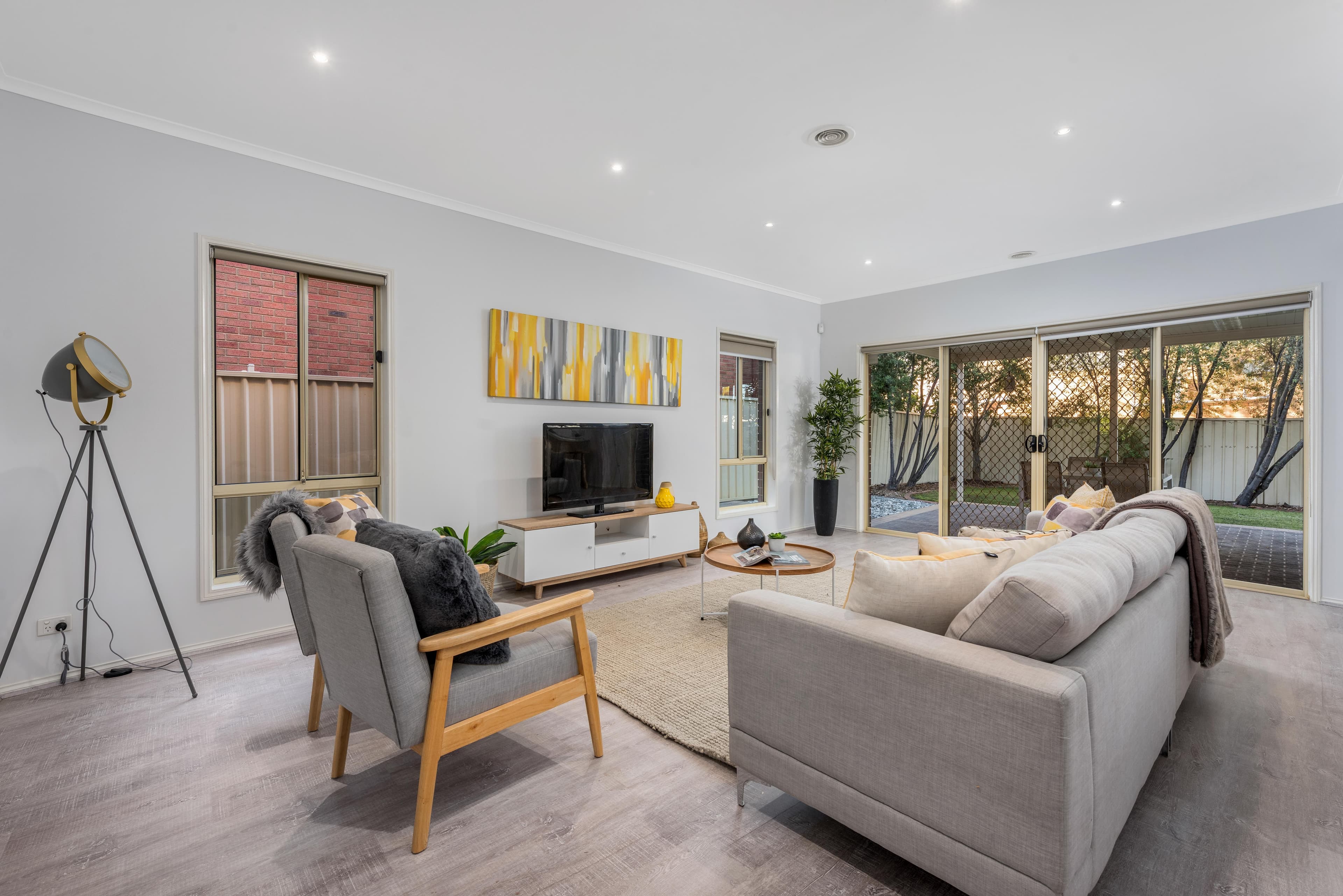 18 Sugar Gum Drive, Bundoora VIC 3083, Bundoora - Thumbnail 2