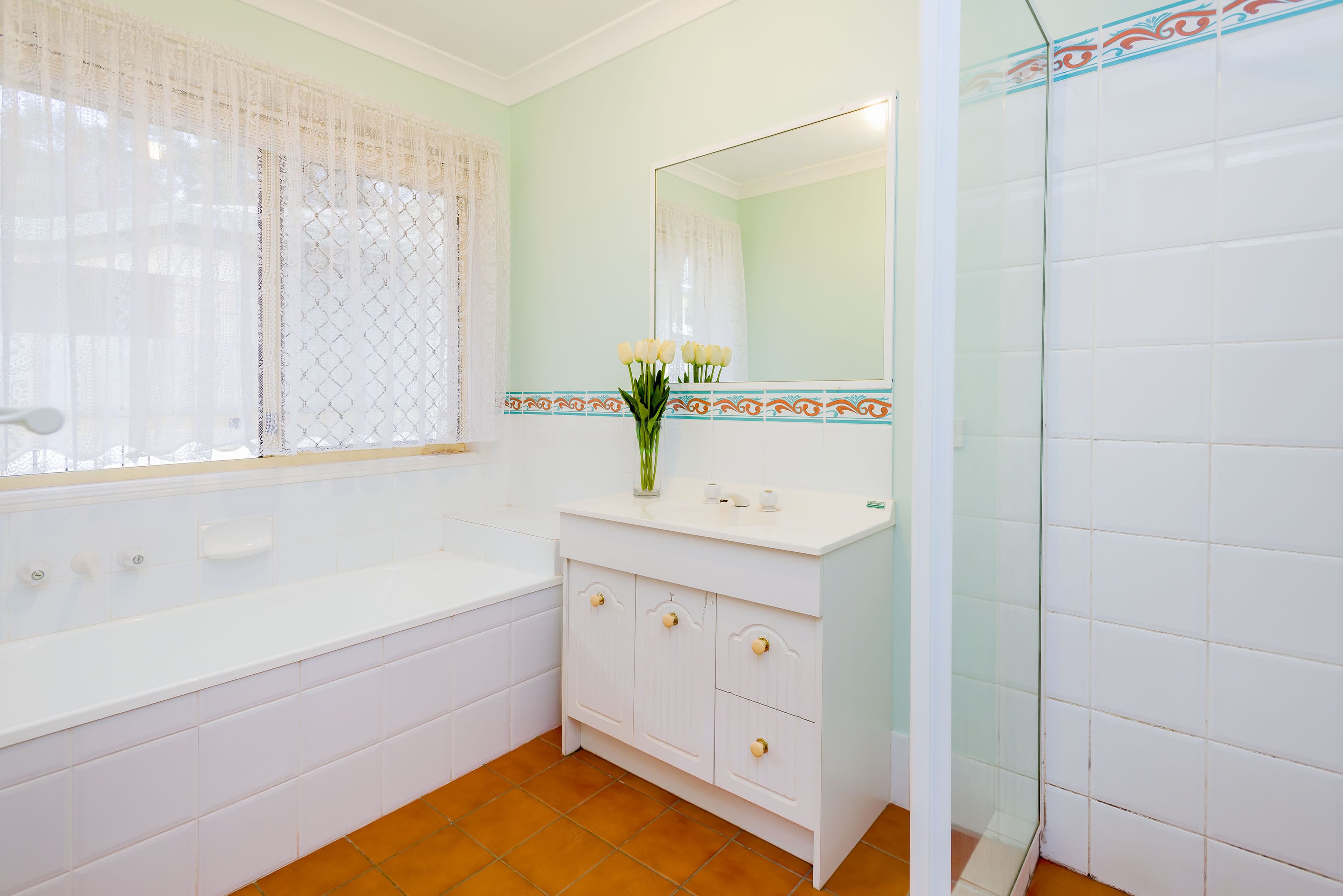 18 Sunningdale Drive, Redland Bay QLD 4165, Redland Bay - Thumbnail 7