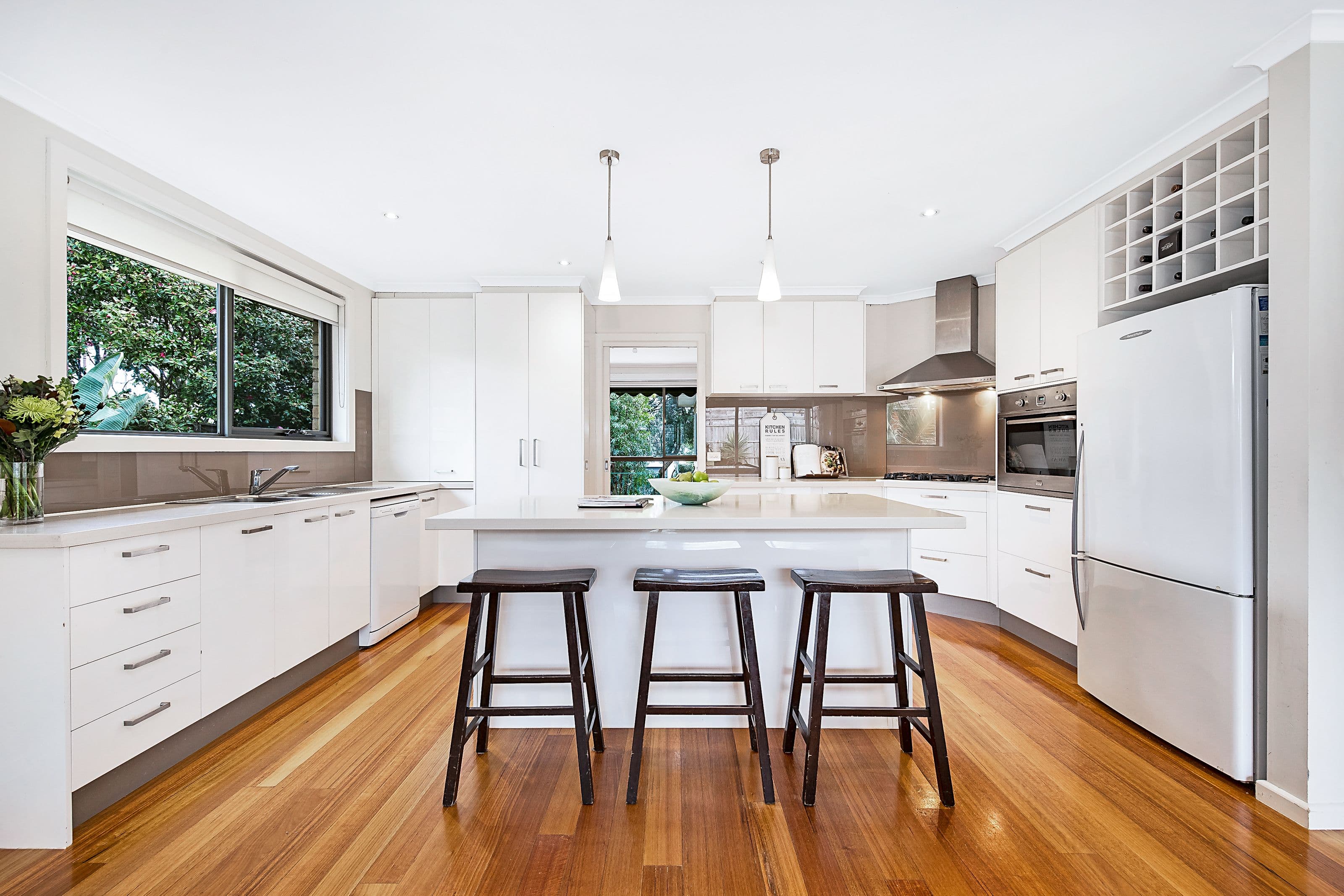 5 Taylor Court, Mount Waverley VIC 3149, Mount Waverley - Image 1