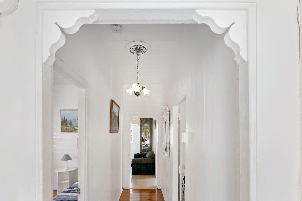 68 Cambridge Street, Red Hill QLD 4059, Red Hill - Thumbnail 2