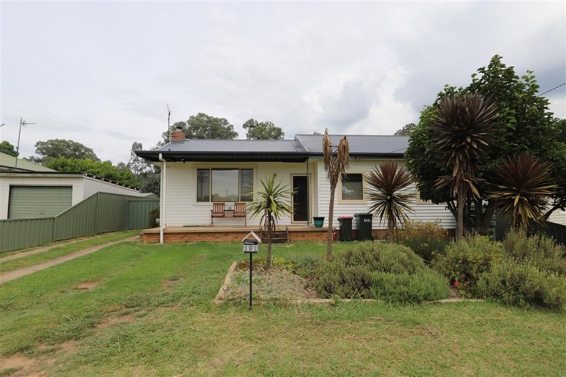 191 Simpson Street, Tumut NSW 2720, Tumut - Image 1