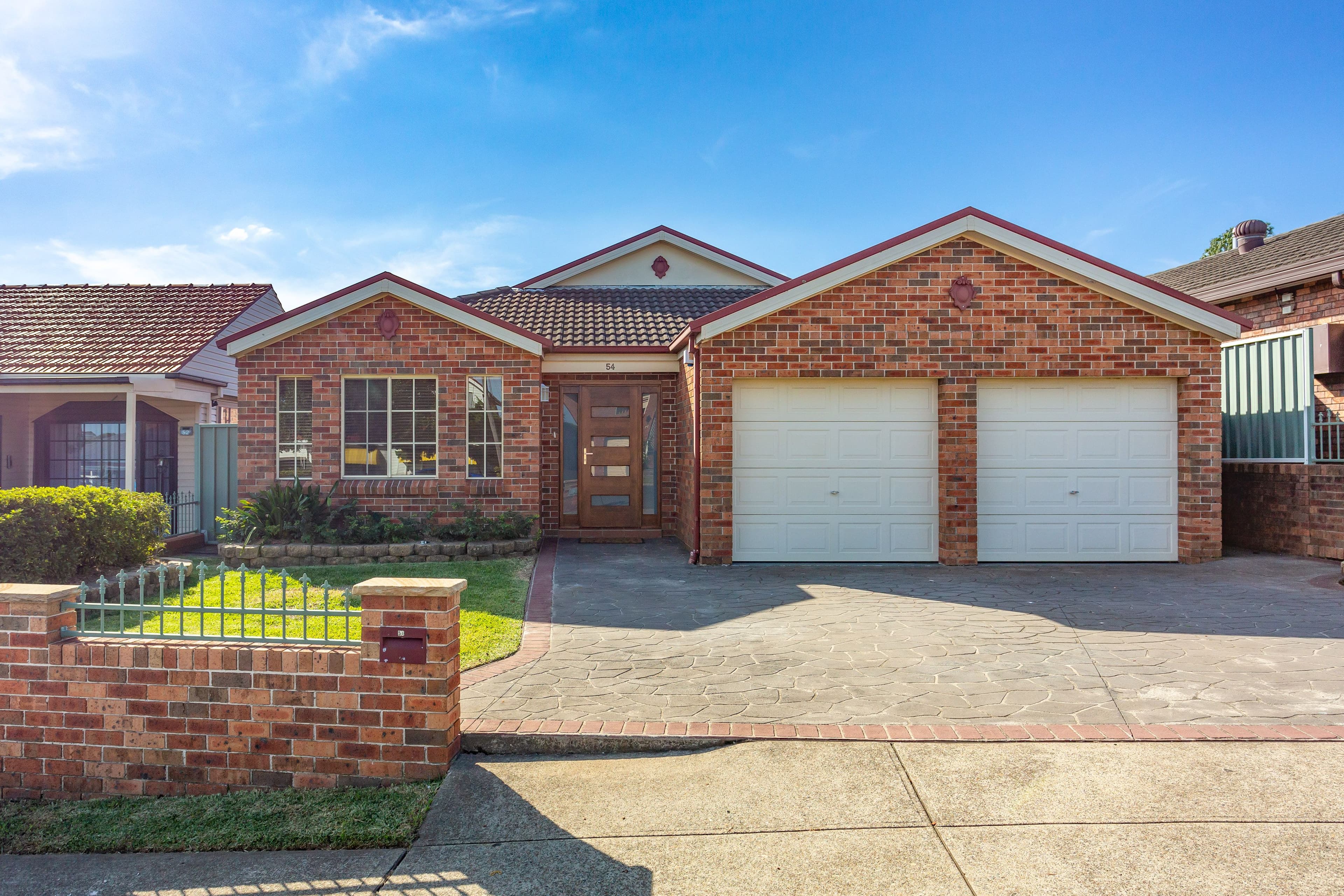 54 Rogers Street, Roselands - Image 1