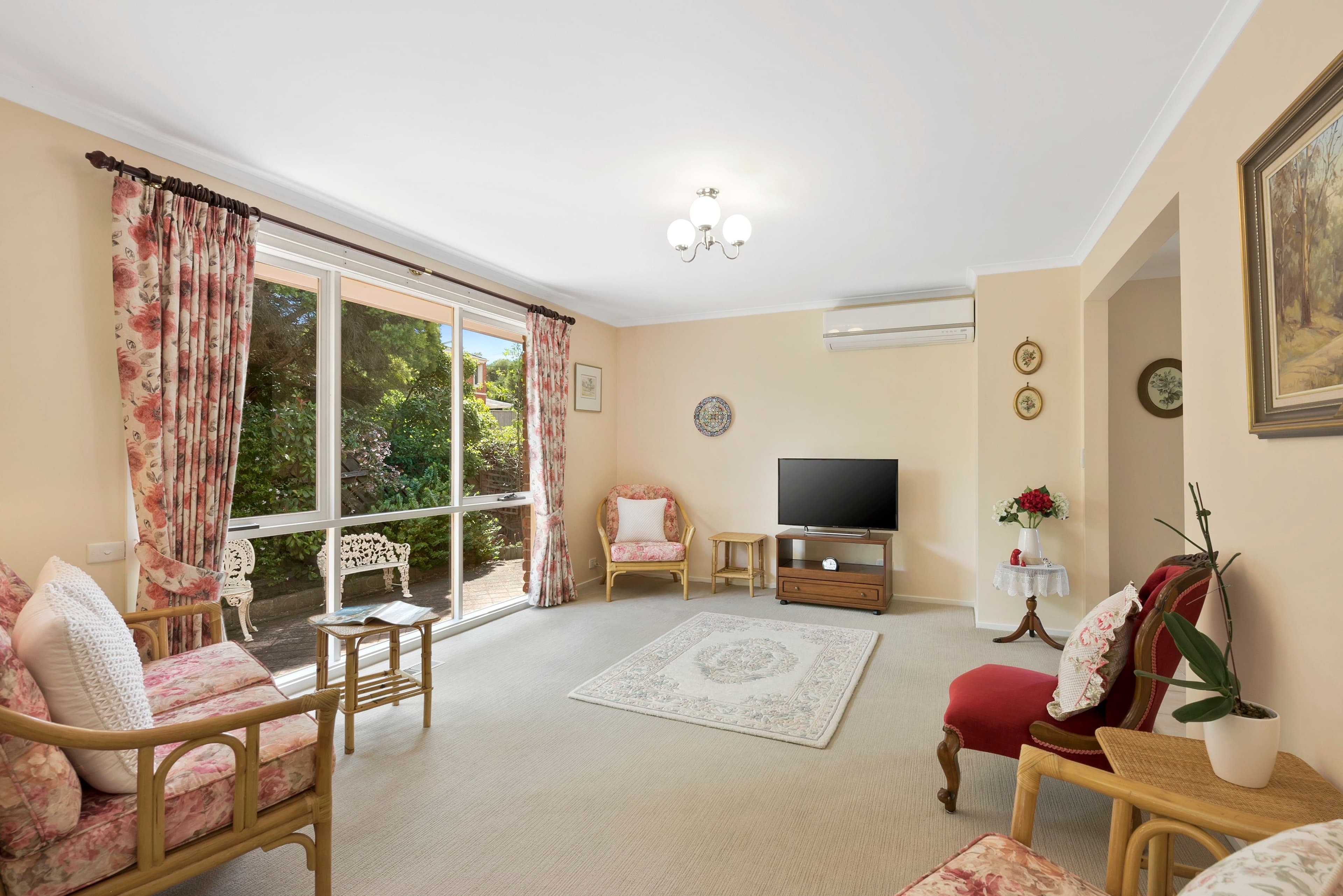 1 Taparoo Road, Templestowe VIC 3106, Templestowe - Thumbnail 2