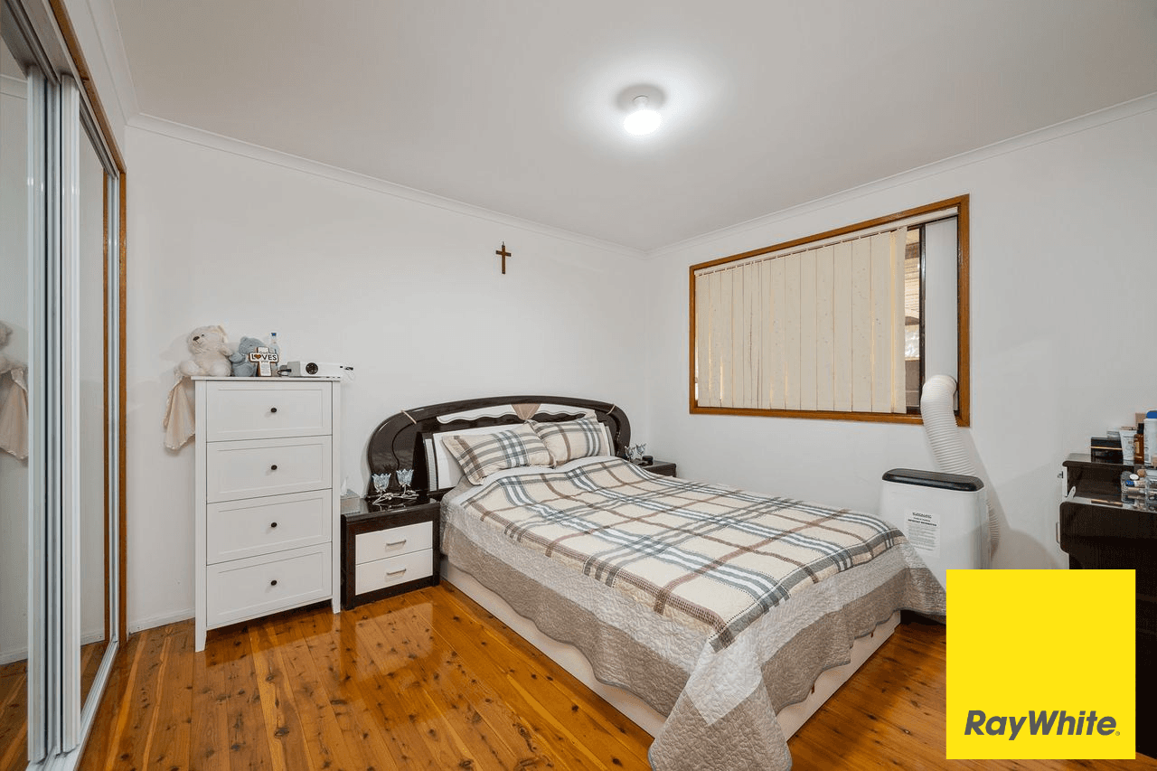 33 Duardo Street, Edensor Park NSW 2176, Edensor Park - Thumbnail 2