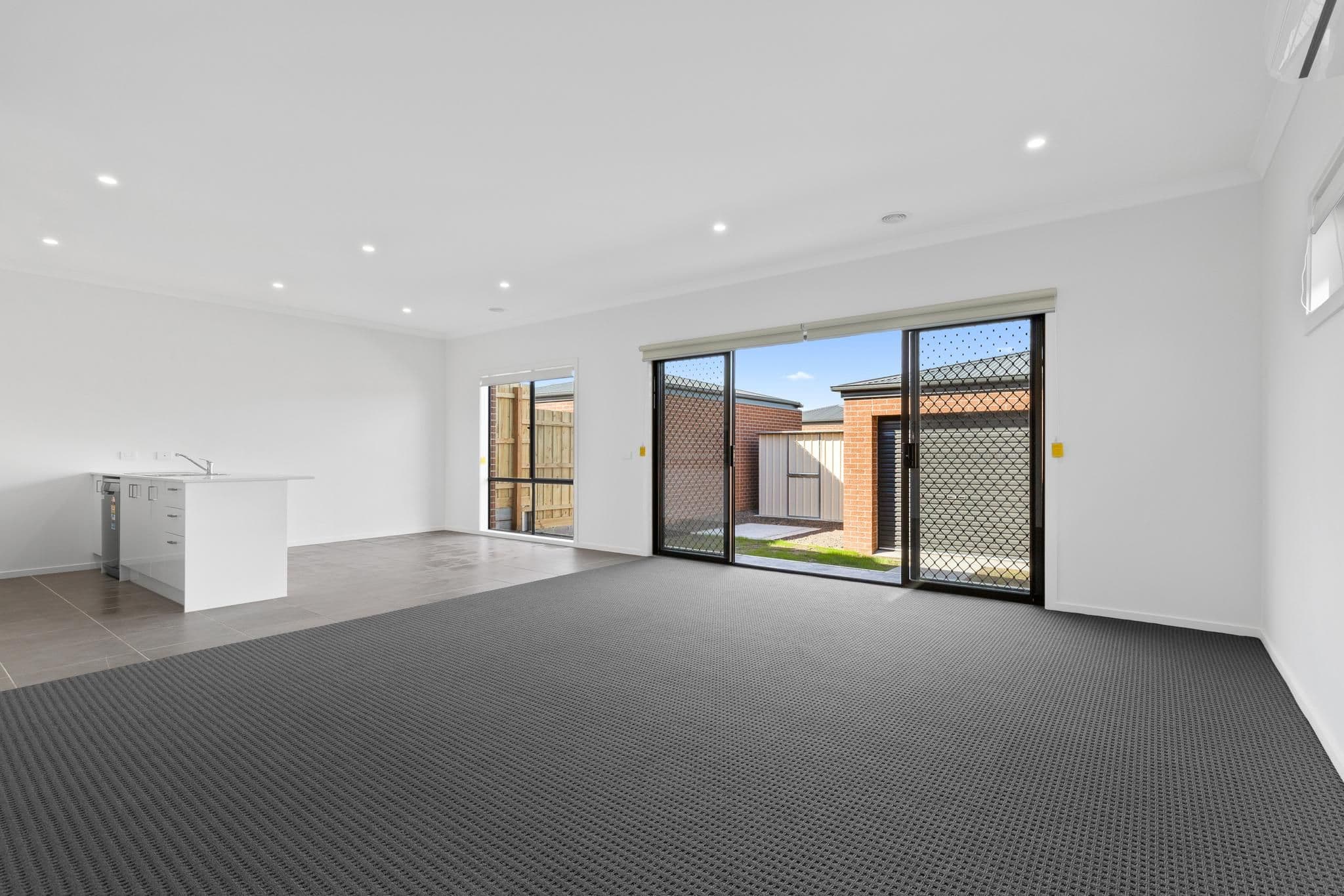 32 O'Brien Parade, Pakenham VIC 3810, Pakenham - Thumbnail 5