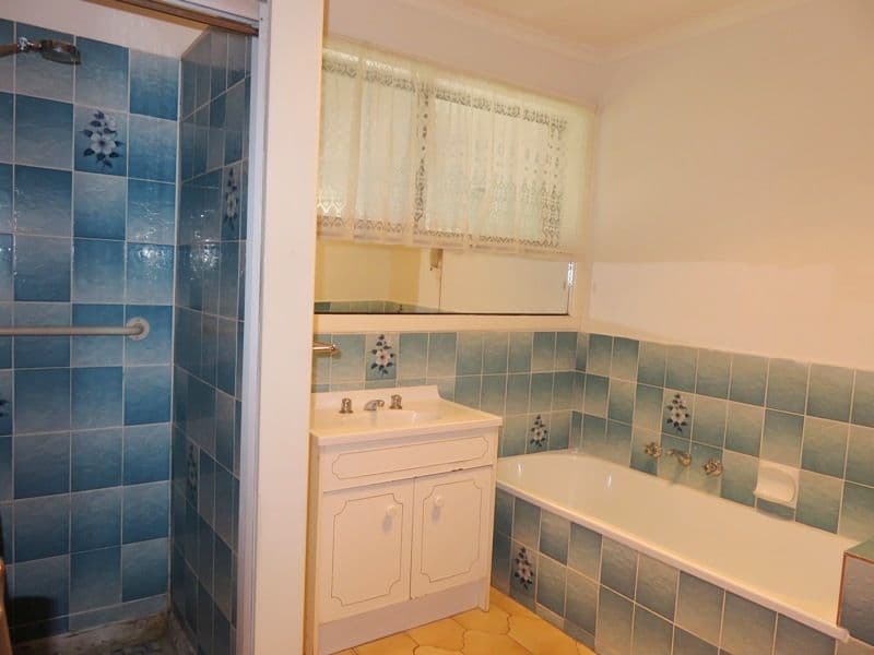40 Burton Street, Lalor VIC 3075, Lalor - Thumbnail 6