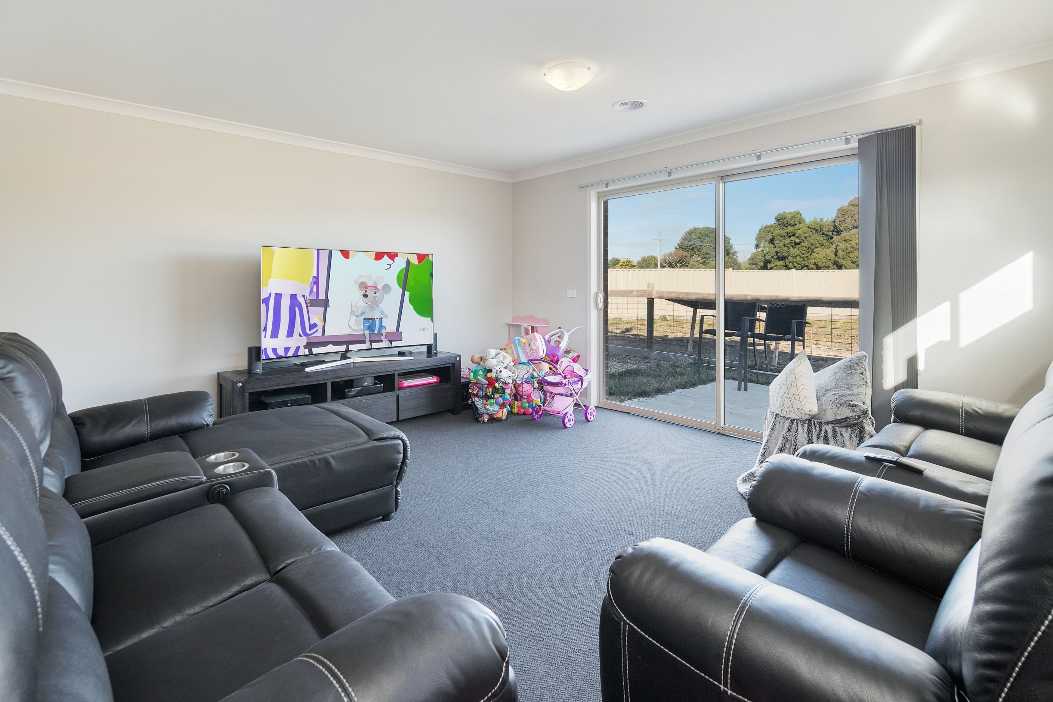 20 Fitch Court, Ballan VIC 3342, Ballan - Thumbnail 2
