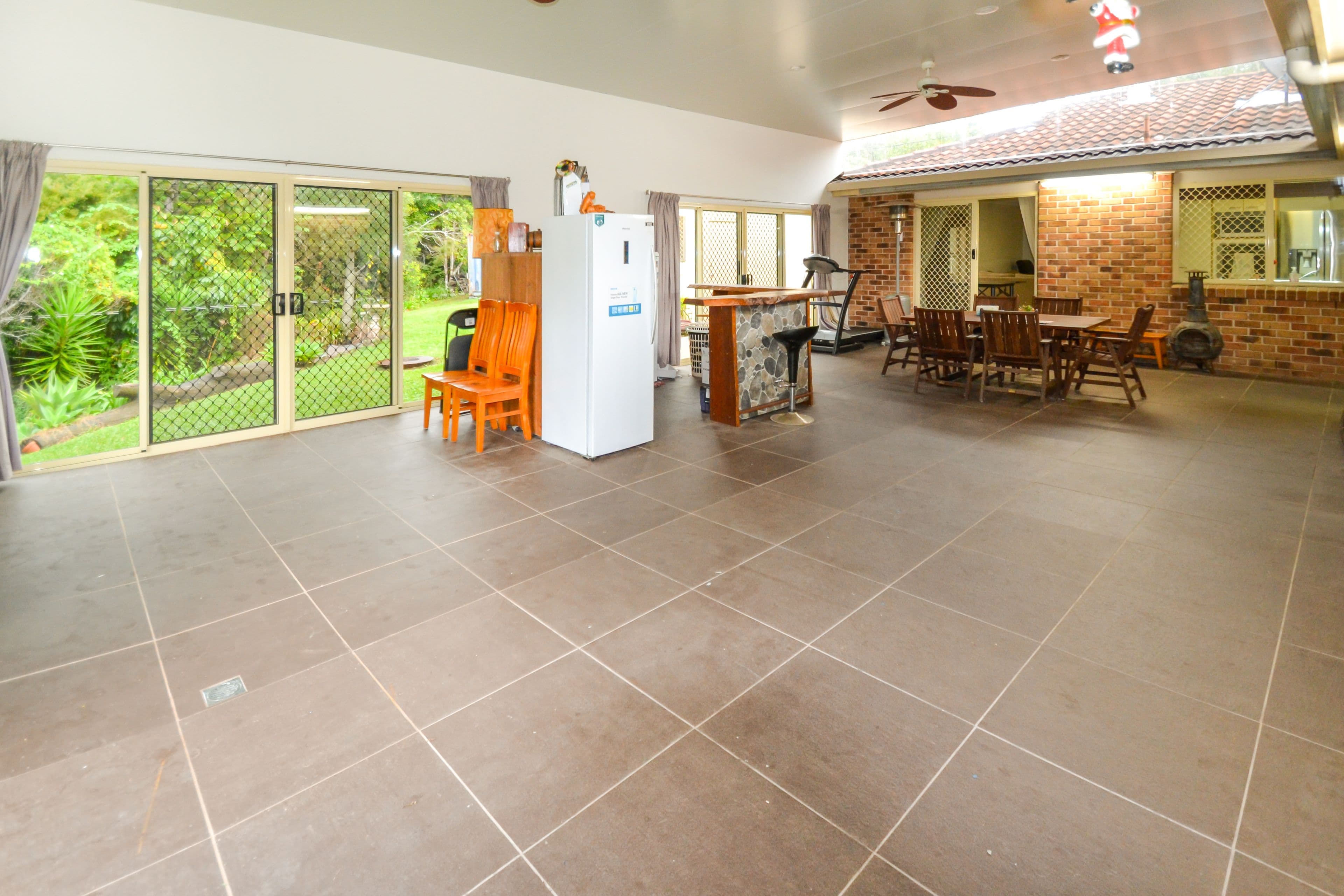 22 Calderwood Road, Landsborough QLD 4550, Landsborough - Thumbnail 6