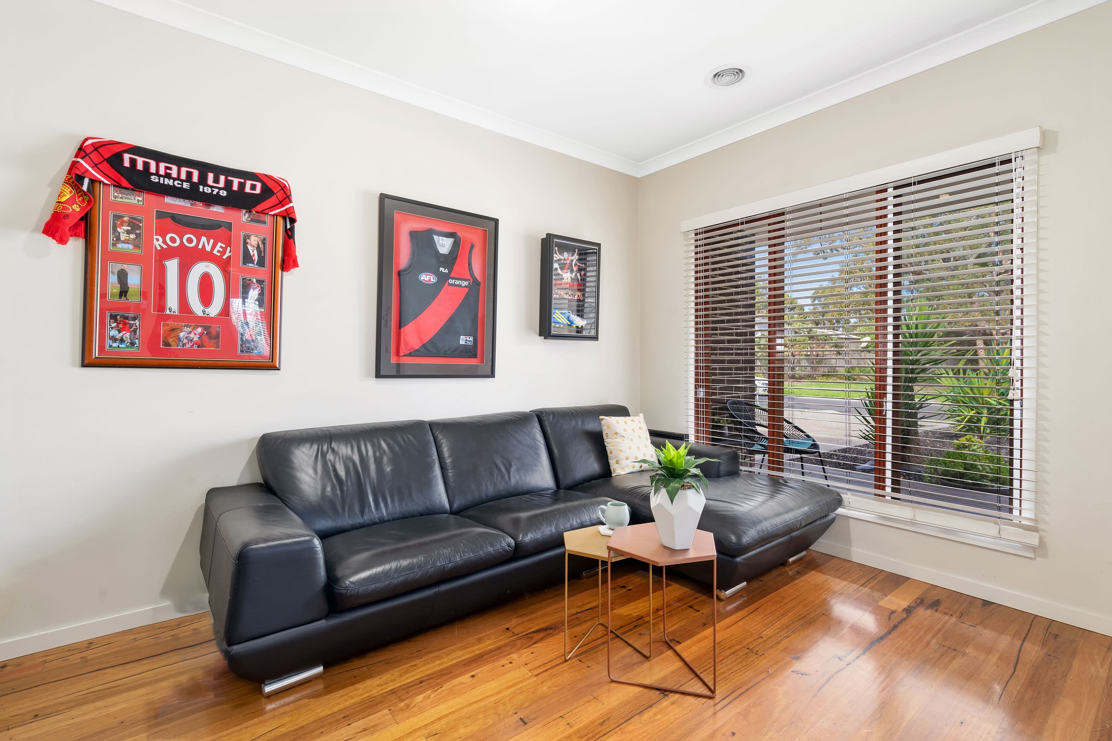 1 Songbird Crescent, South Morang VIC 3752, South Morang - Thumbnail 7